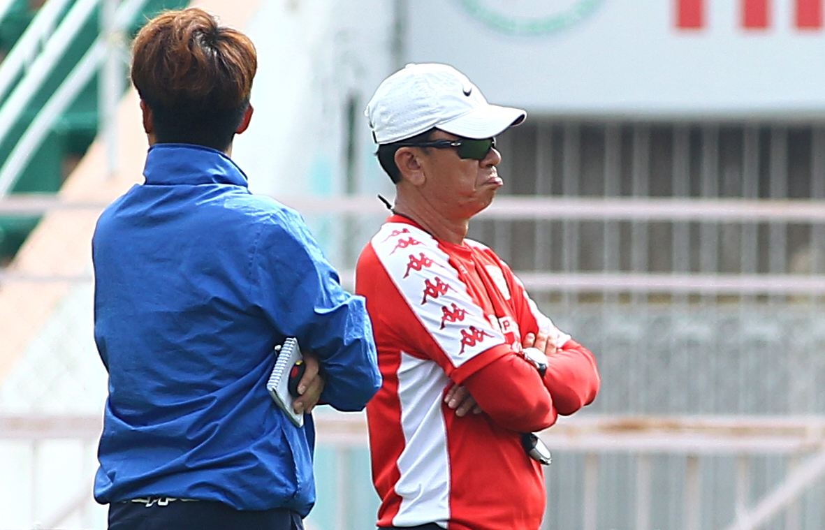 tro ly ngon ngu bi ky luat anh 1