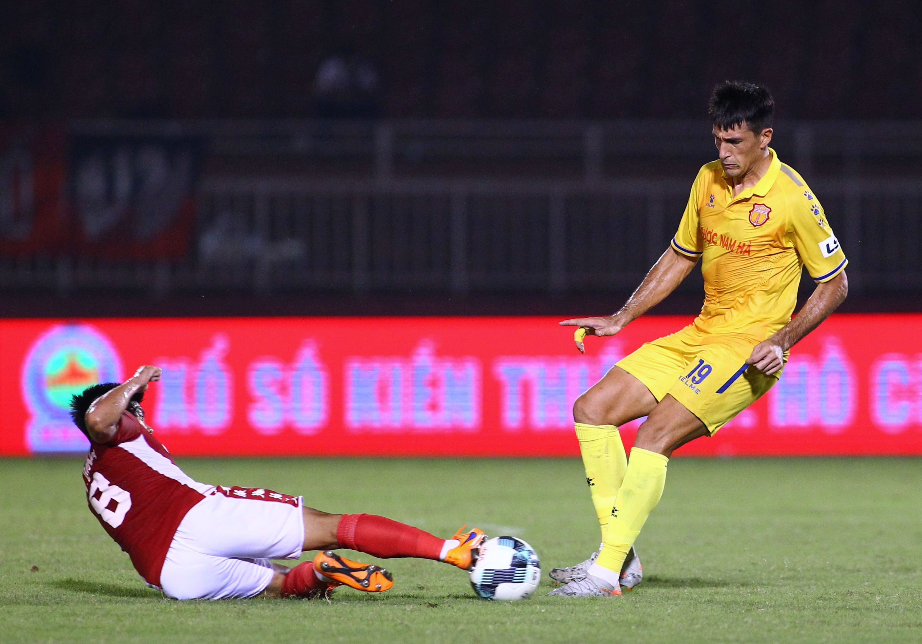 merlo chui bui tien dung anh 5