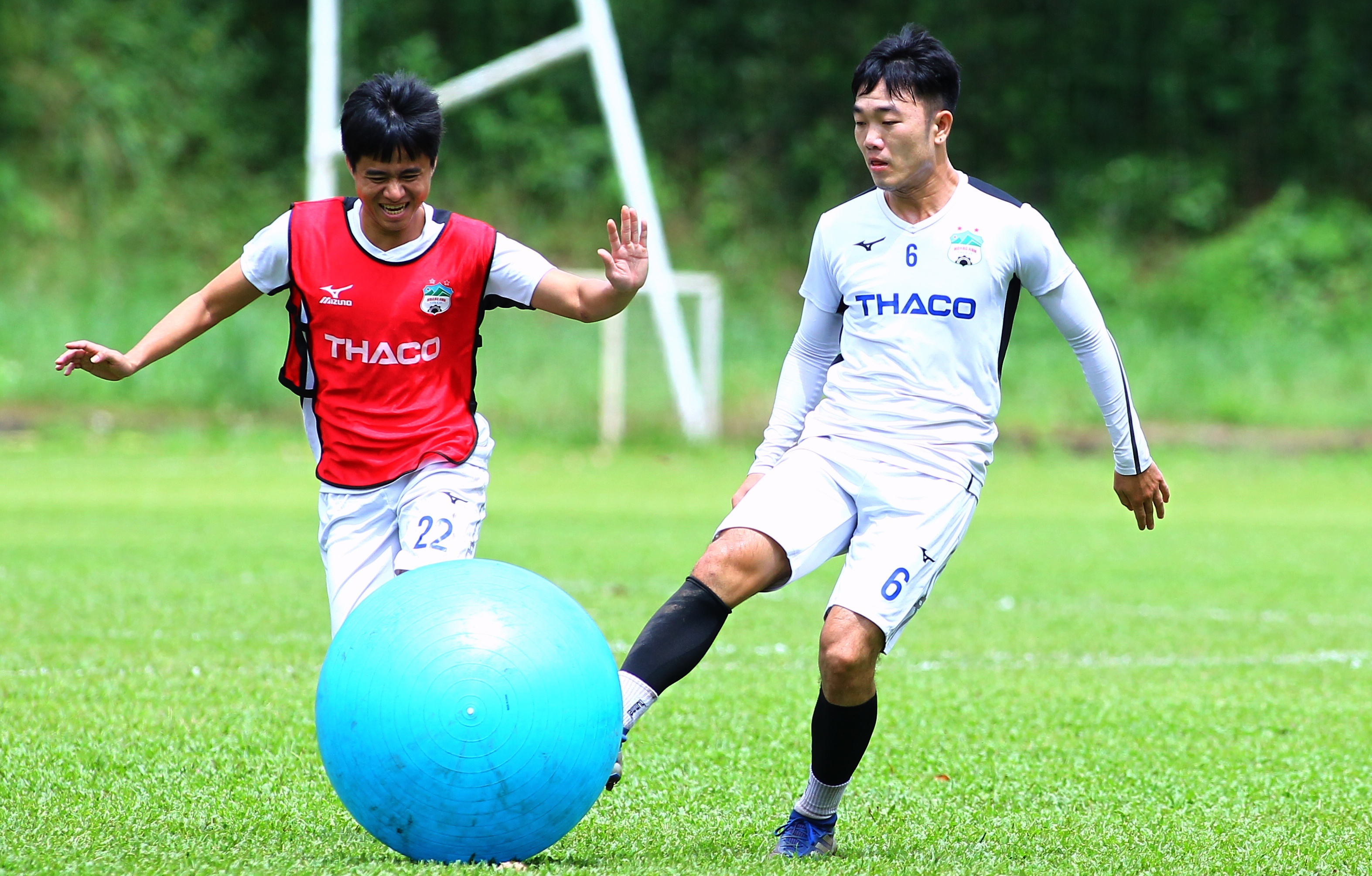 lee tae hoon giam doc ky thuat hagl anh 5