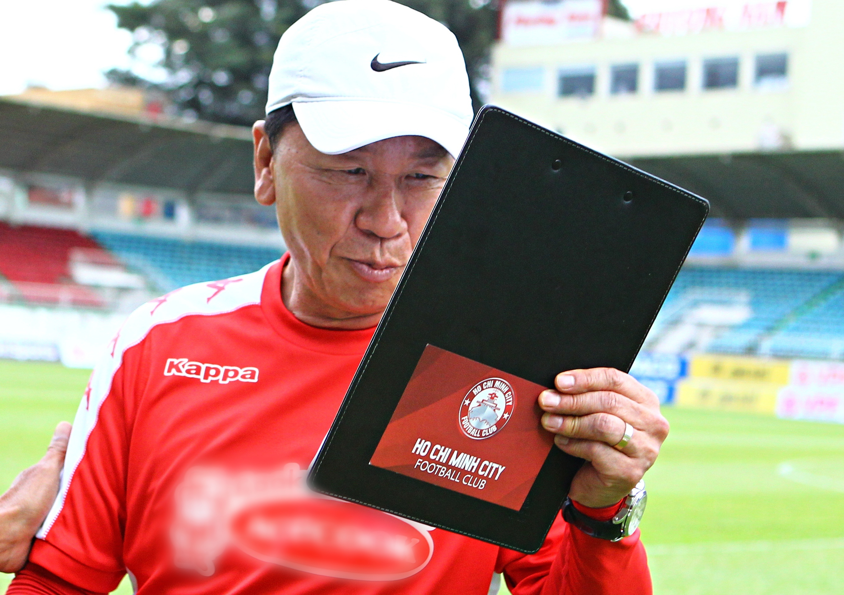 HLV Han Quoc cat tat ca cau thu muon cua HAGL hinh anh