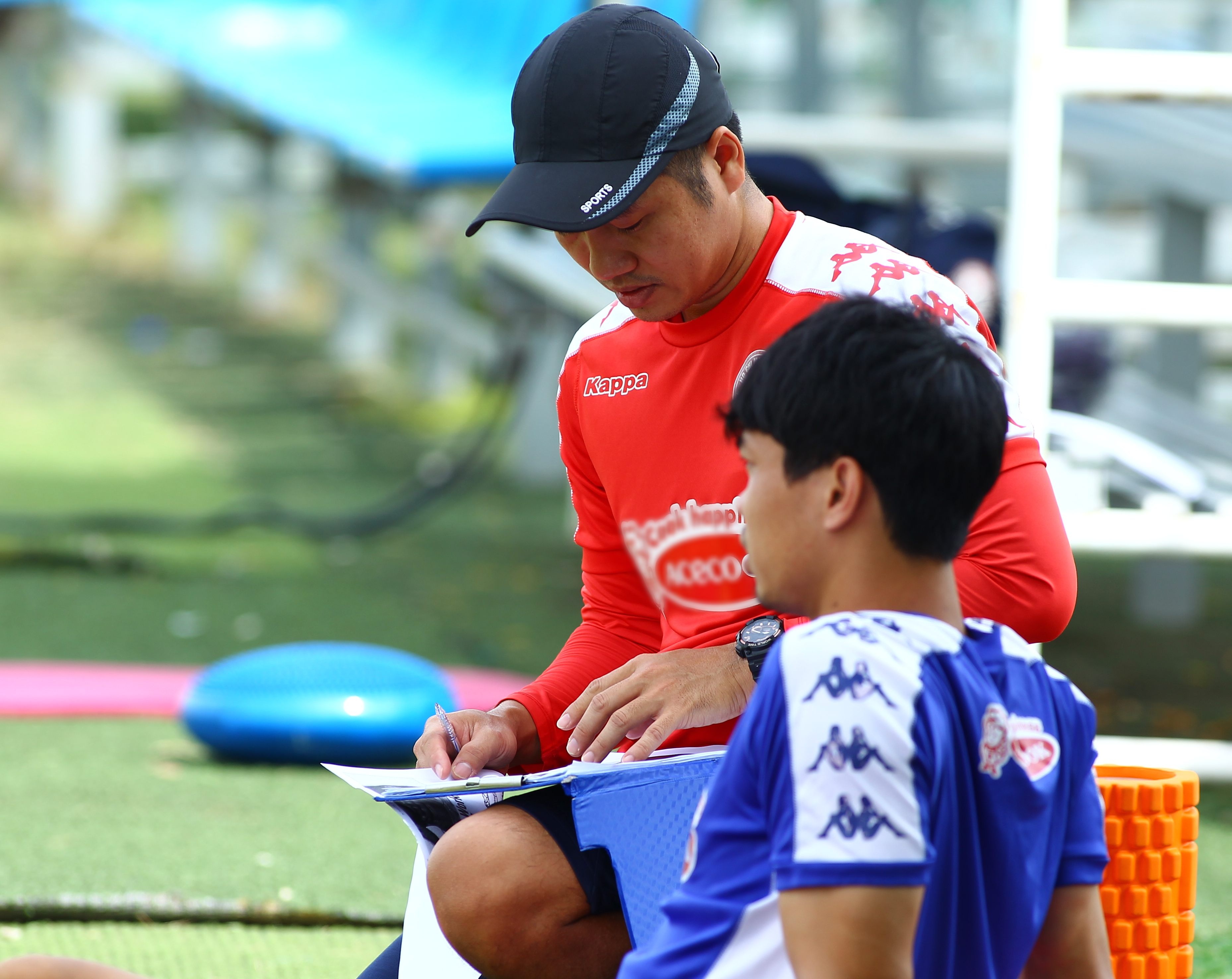 cong phuong chan thuong ha noi anh 2