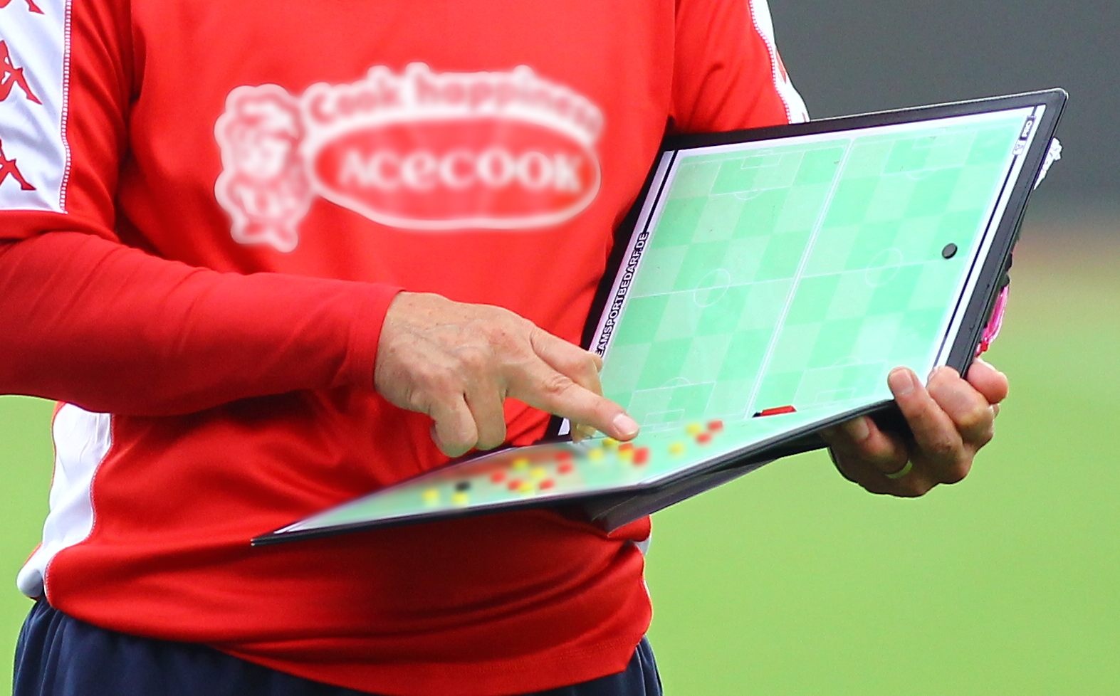 hlv chung hae seong cong phuong anh 2