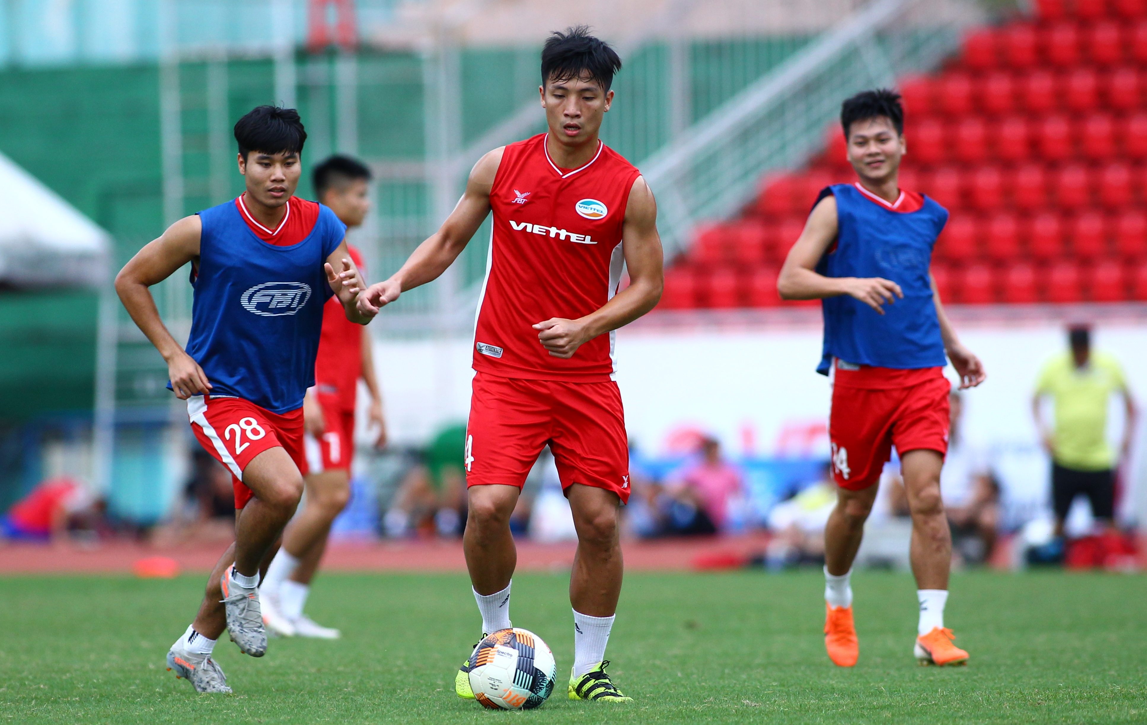 trong dai bi rach bap chan anh 4