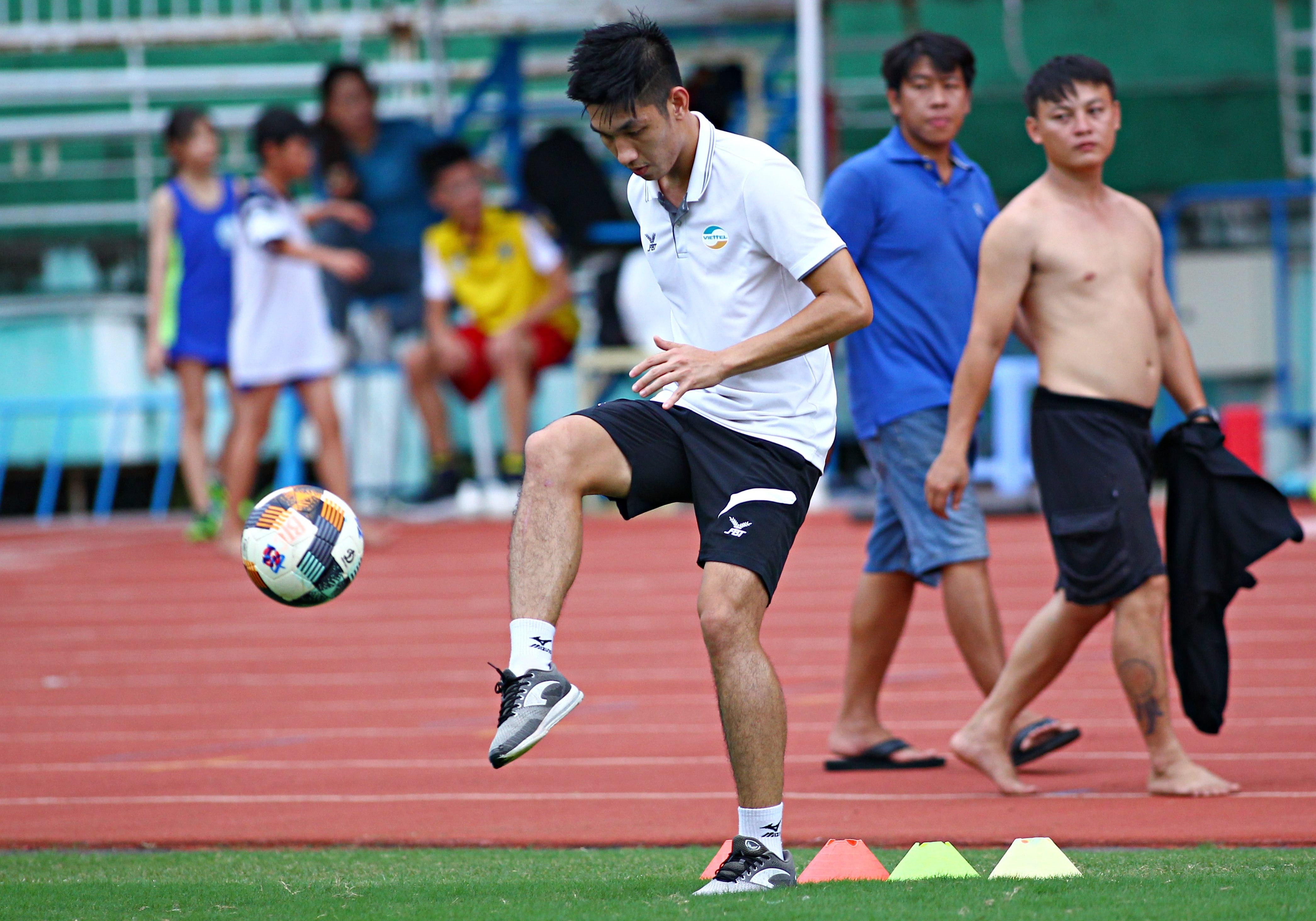 trong dai bi rach bap chan anh 2