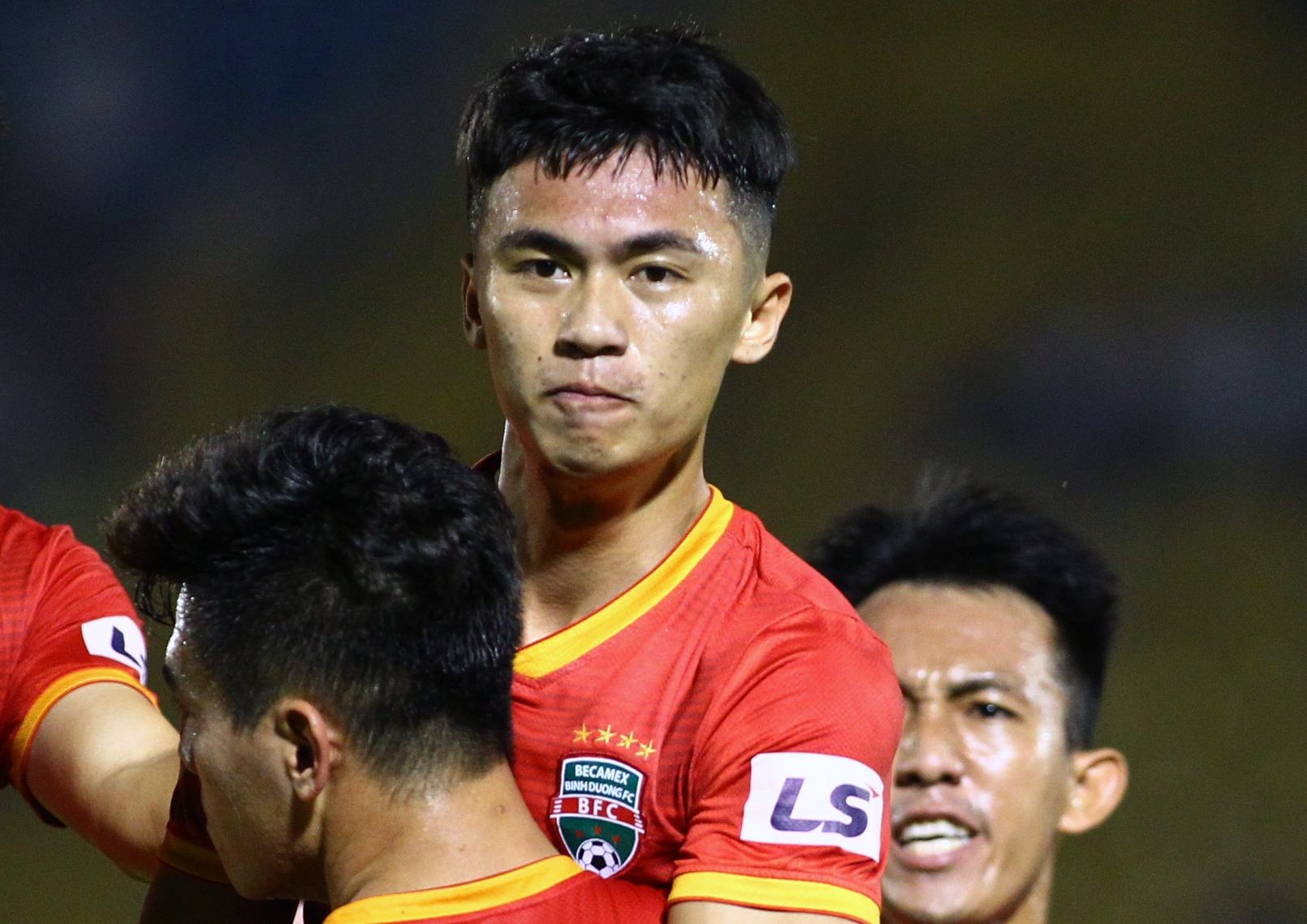 Tien dao U22 Viet Nam xin o lai CLB de da V.League hinh anh