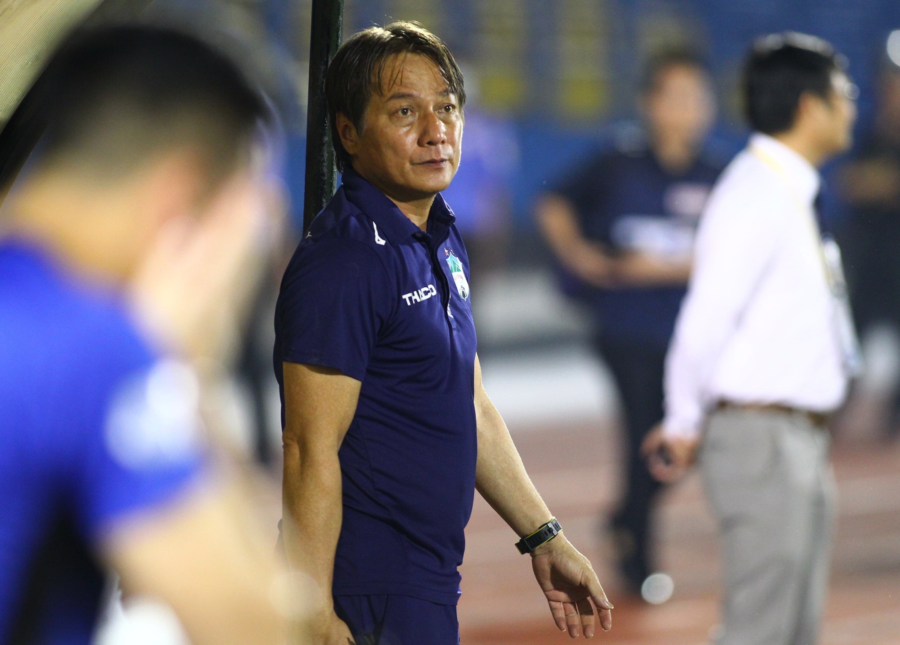 hagl thua tran thu 6 anh 1