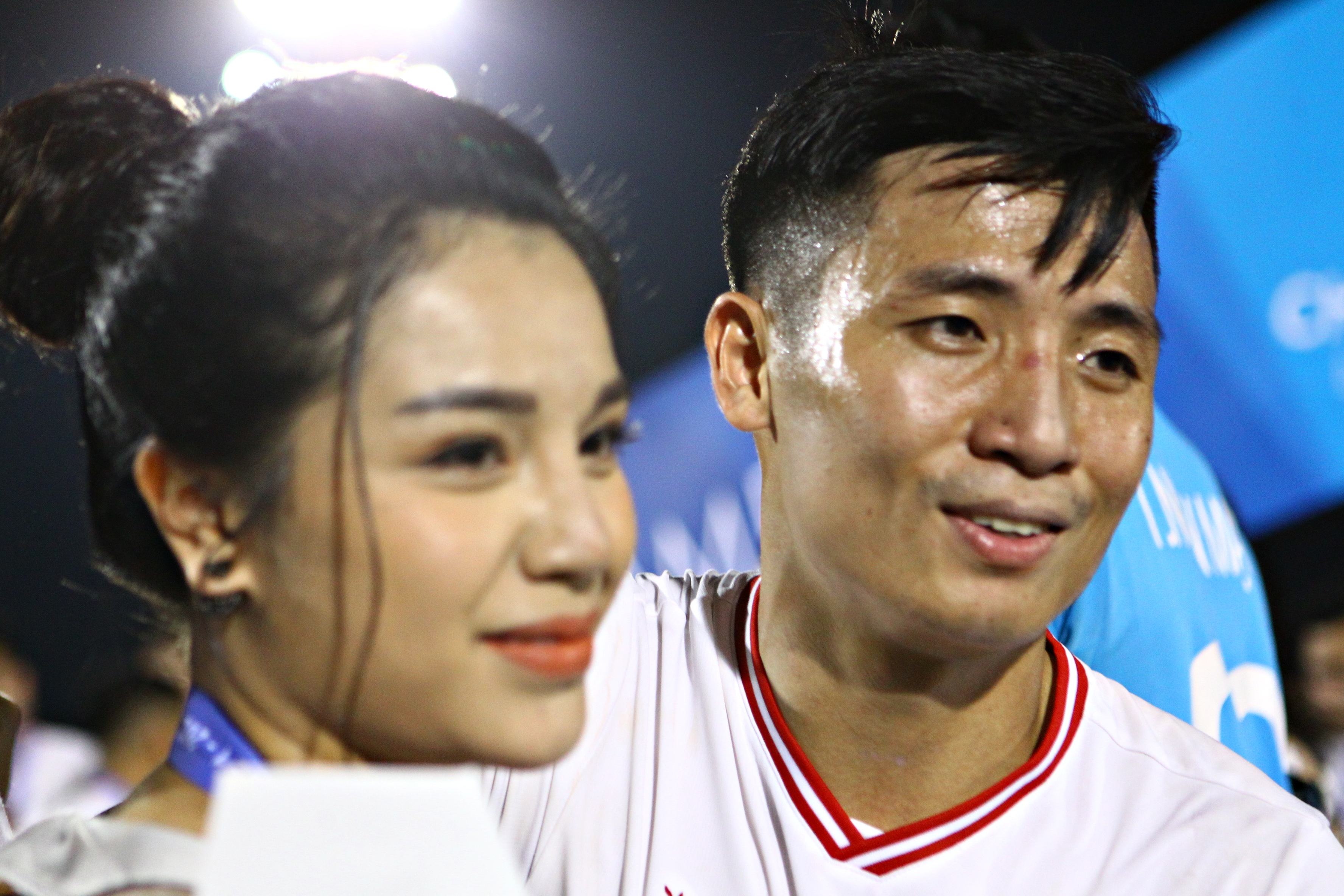 Tuong lai cua Bui Tien Dung con bo ngo o CLB Viettel hinh anh