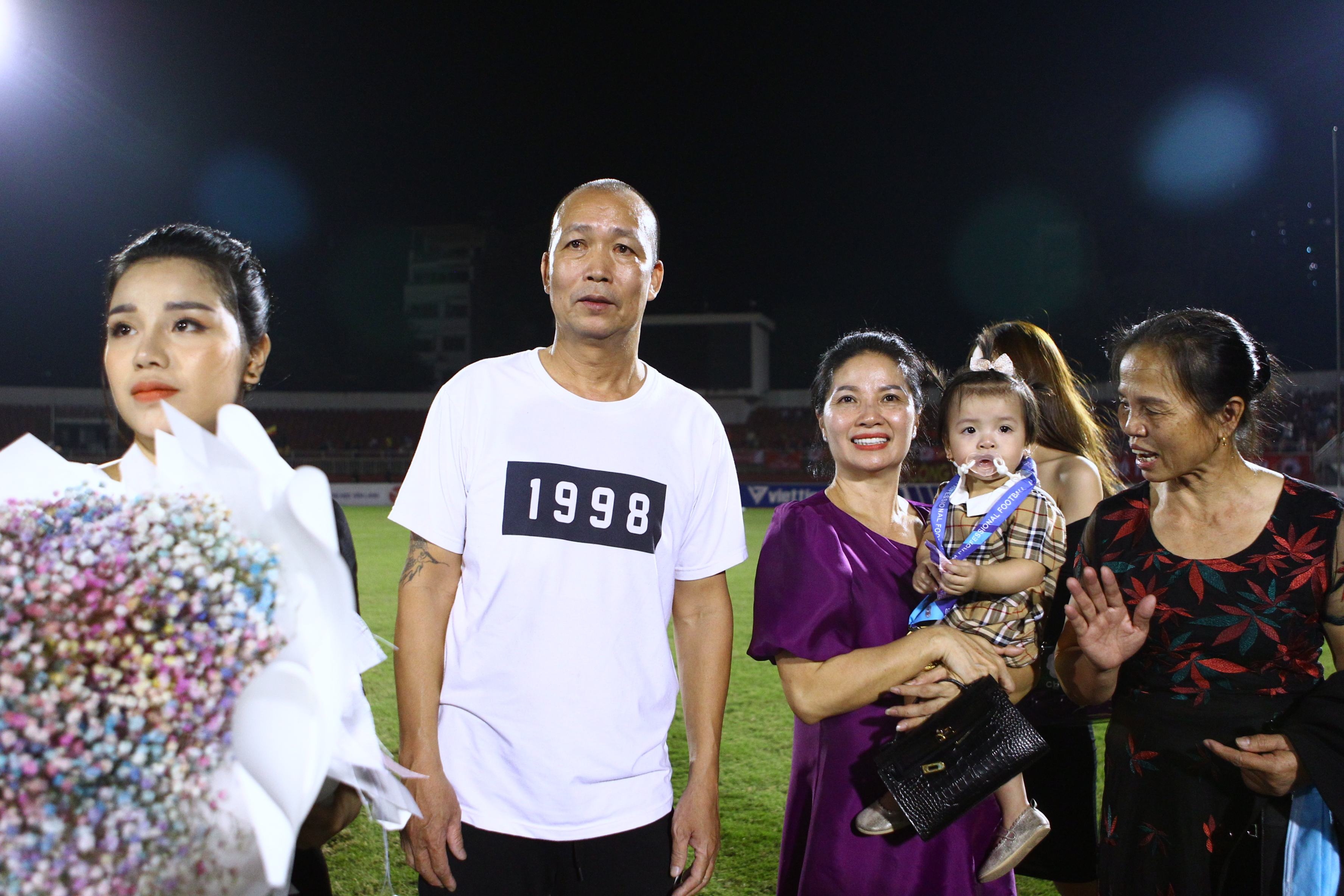 bui tien dung cau hon khanh linh anh 4