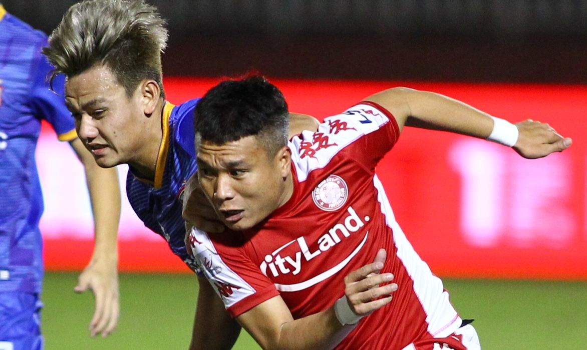 Phi Son chia tay CLB TP.HCM de ve CLB Ha Tinh hinh anh