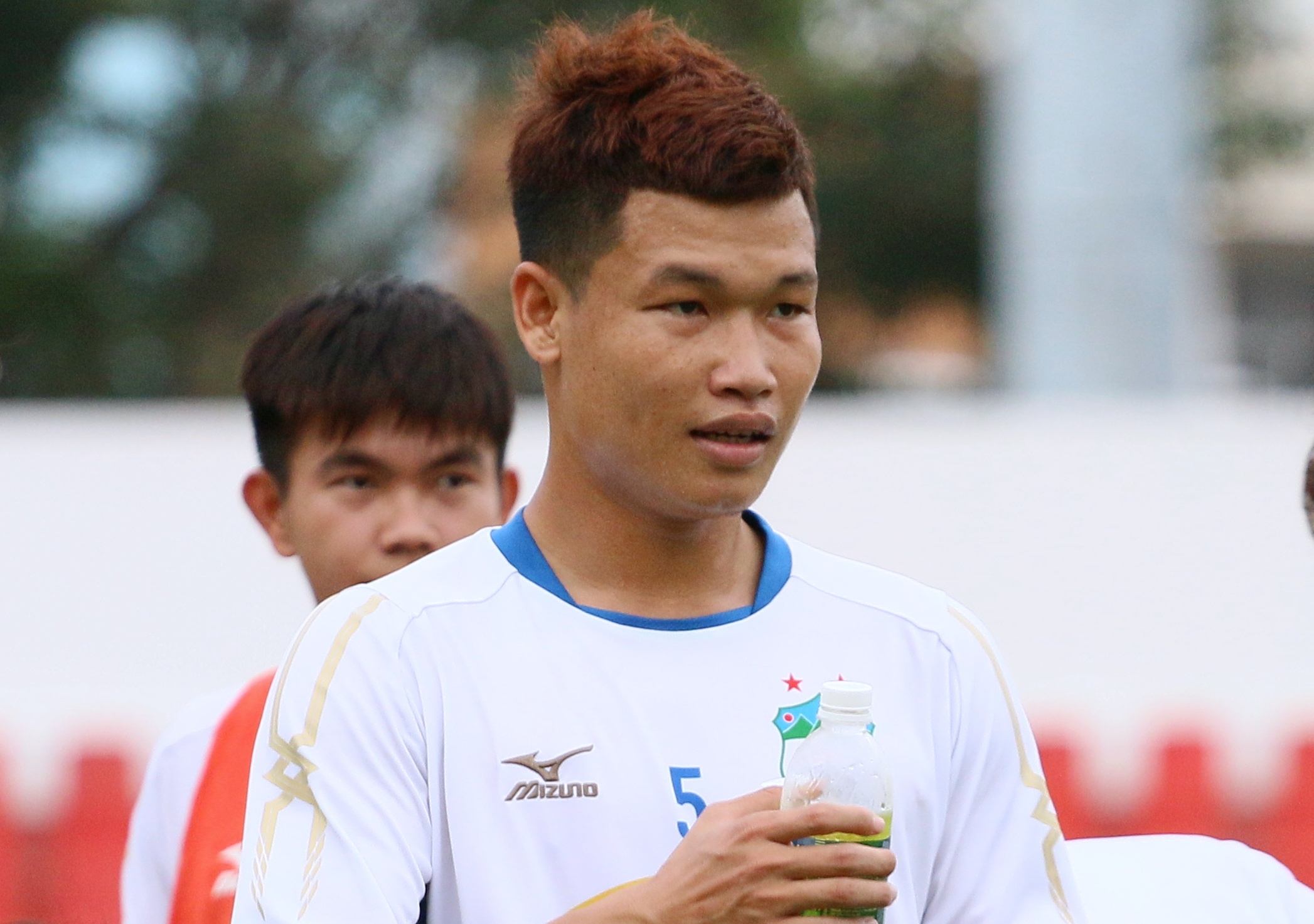 Dong Trieu tro ve HAGL sau 2 nam o Binh Duong hinh anh