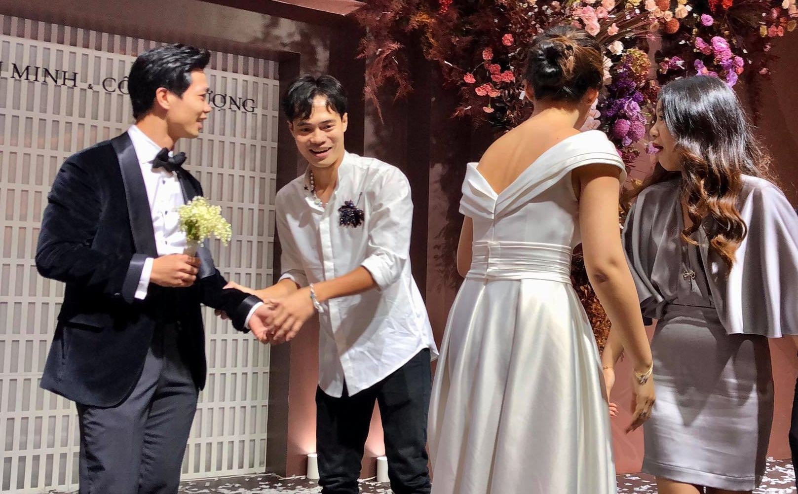 dam cuoi cong phuong anh 1