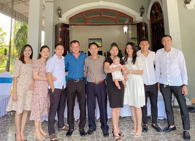 dam cuoi cong phuong anh 9