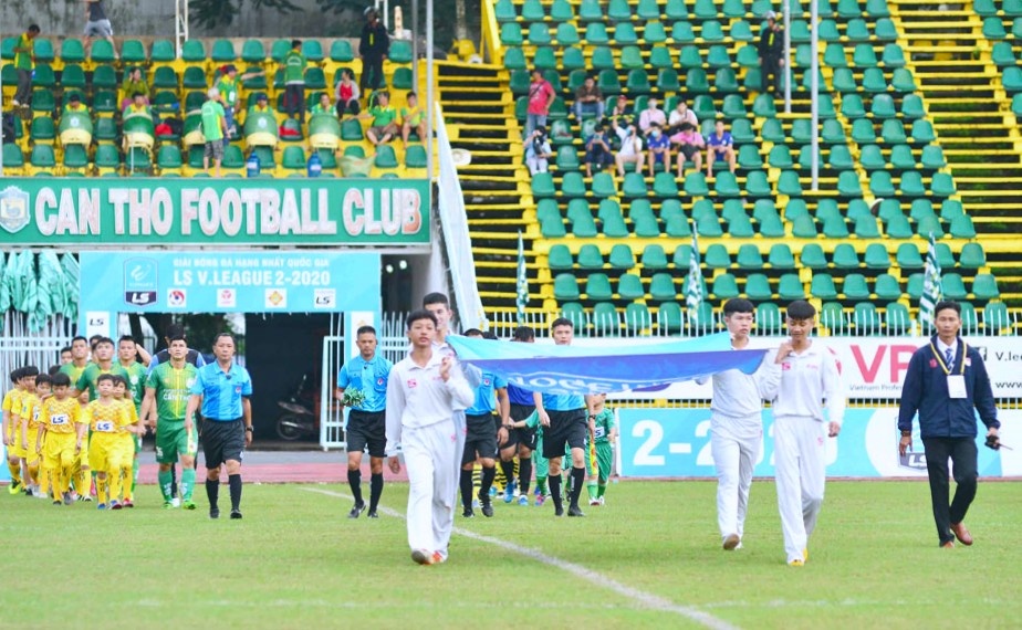 clb can tho keu cuu anh 1