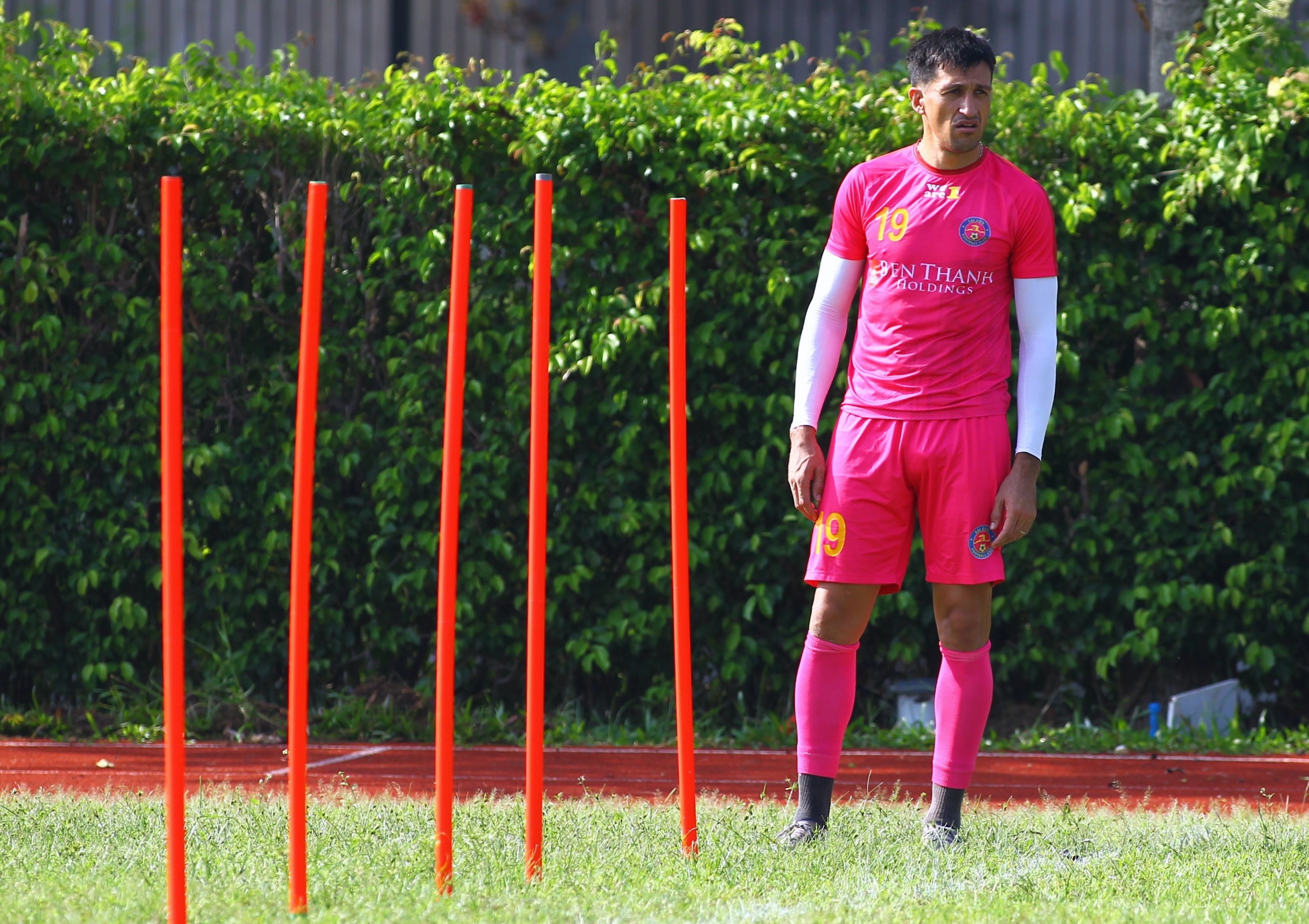 do merlo tuoi 36 anh 1