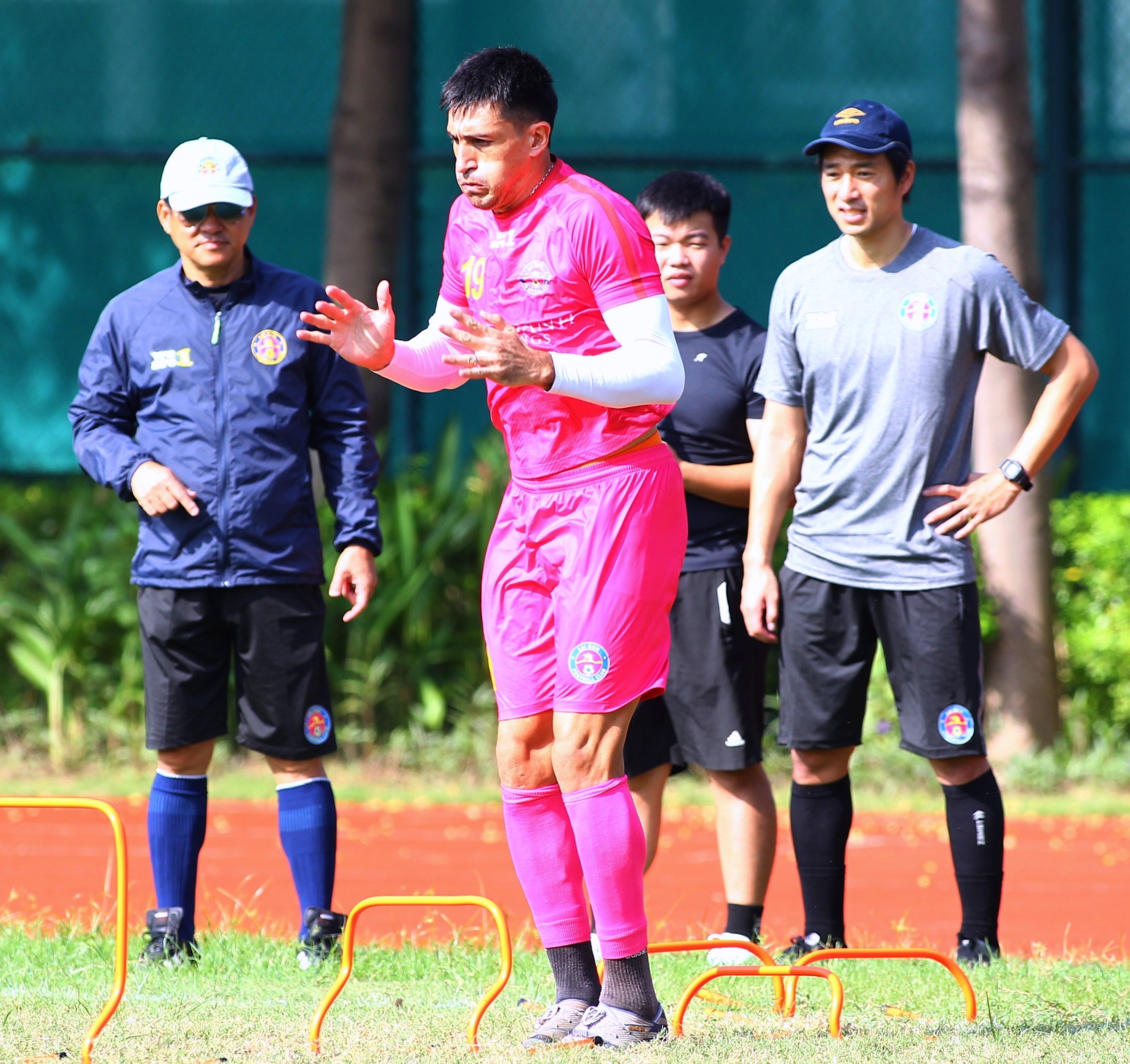 do merlo tuoi 36 anh 3