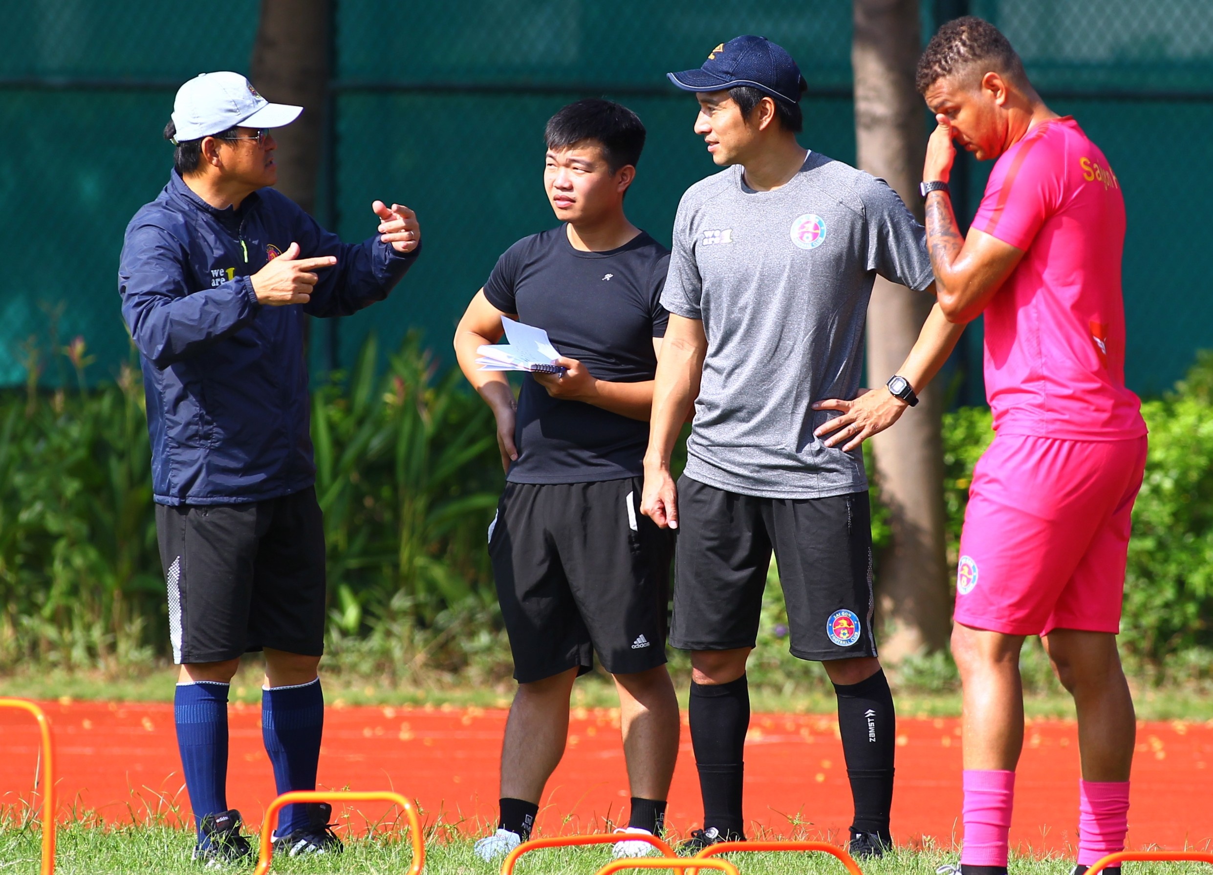 do merlo tuoi 36 anh 8