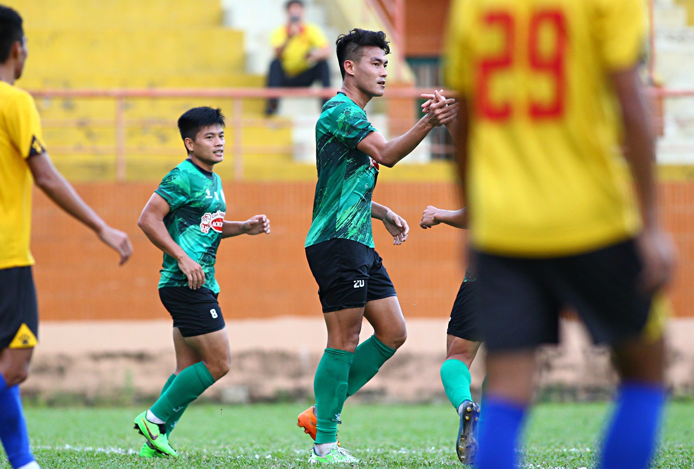 hlv polking clb tp.hcm anh 8