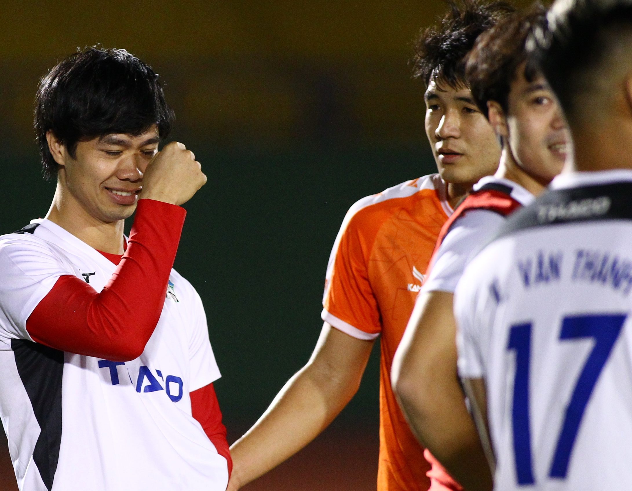 cong phuong hoi quan hagl anh 10