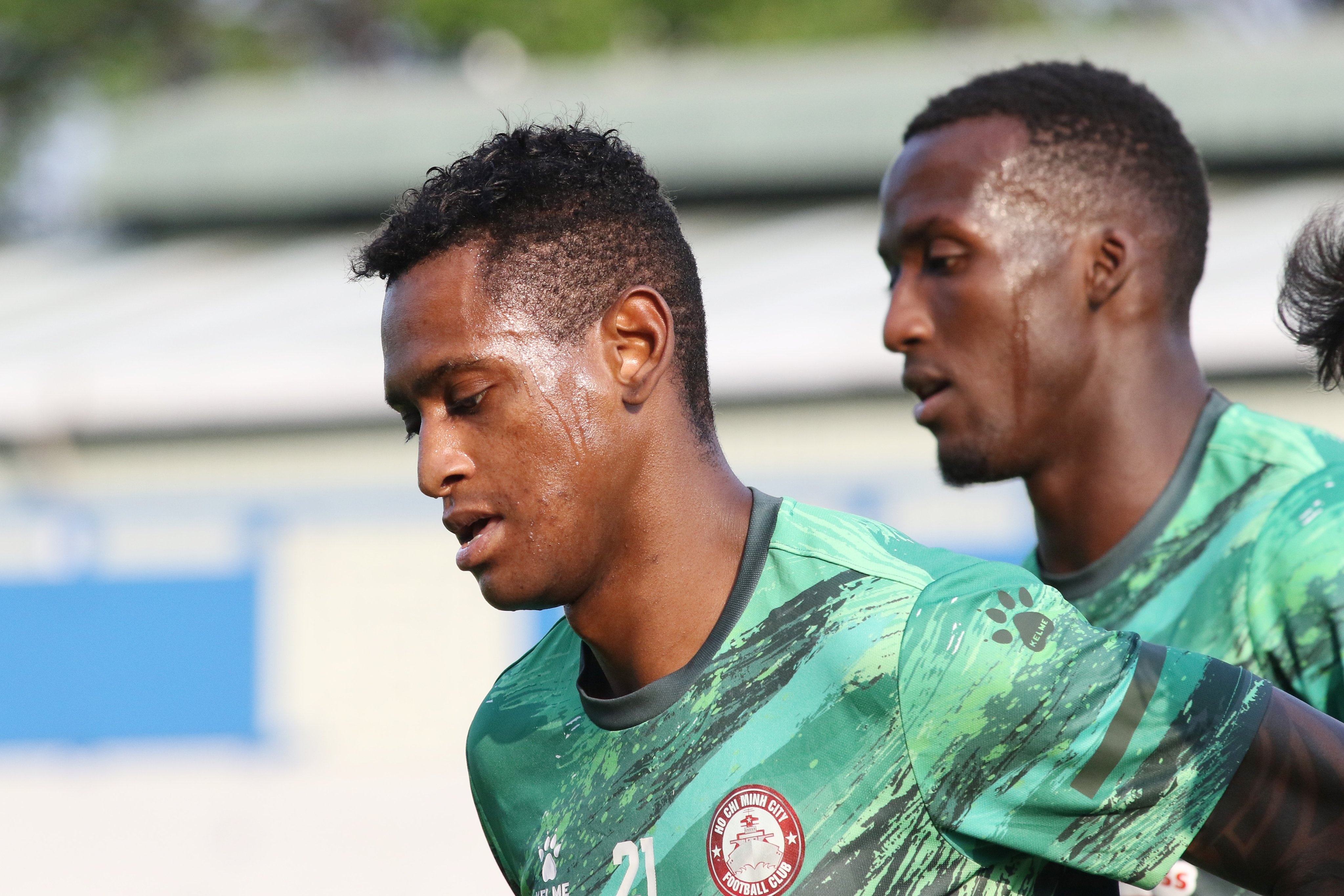 tan binh brazil ra mat clb tp.hcm anh 2