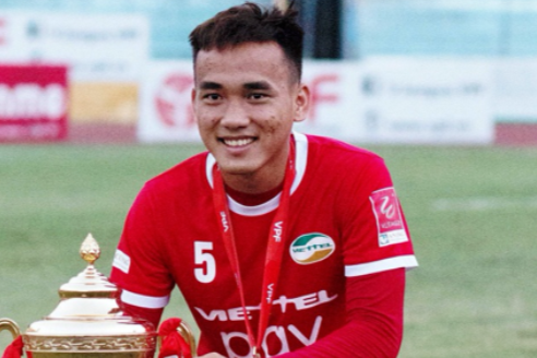 CLB Binh Dinh muon them 4 cau thu Viettel hinh anh