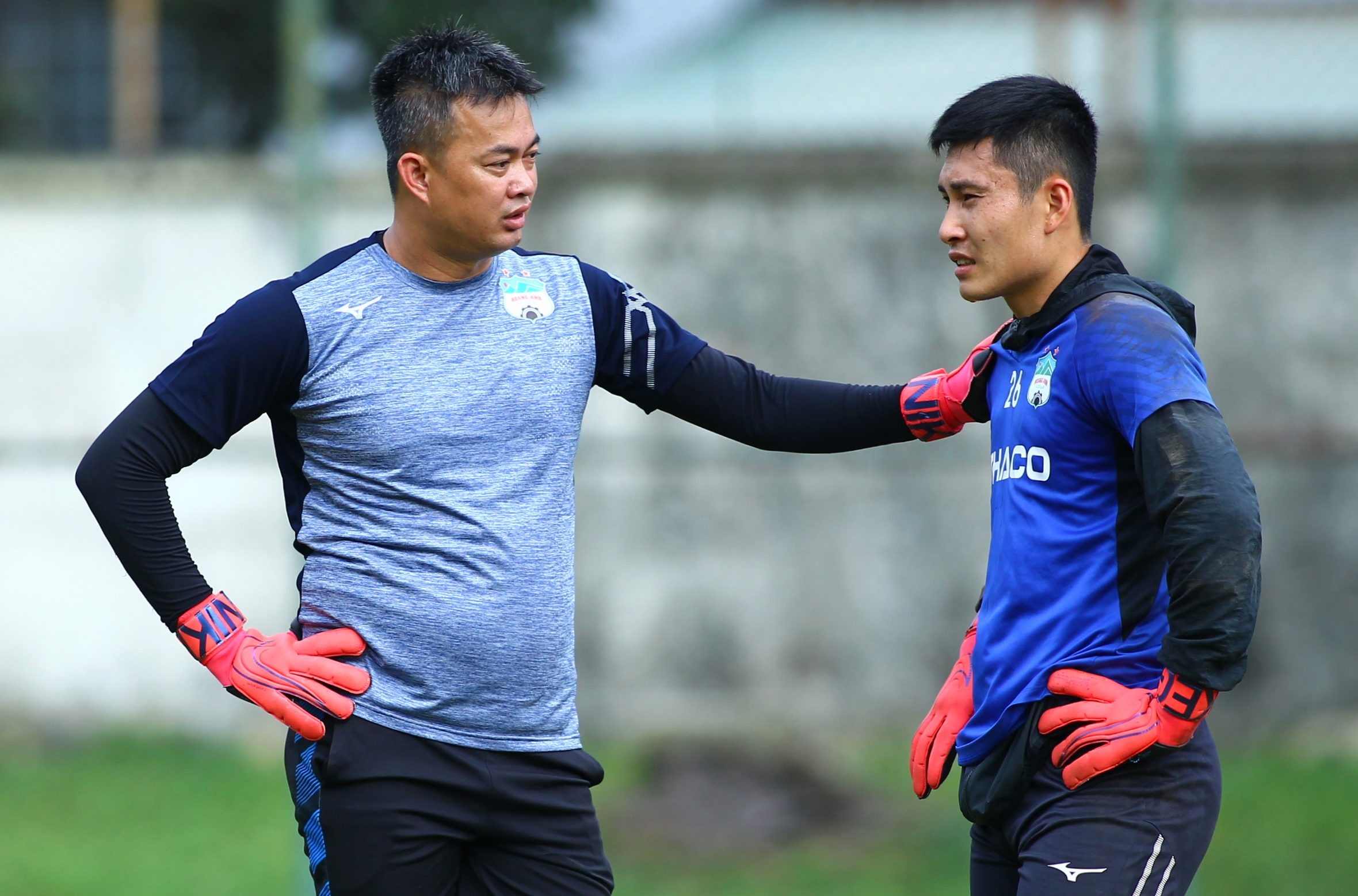 le huynh duc gap kiatisak anh 8