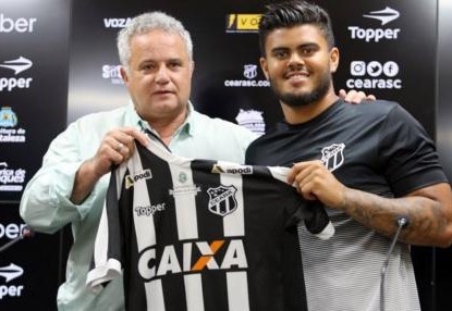 Hai ngoai binh Brazil sap ra mat CLB TP.HCM hinh anh