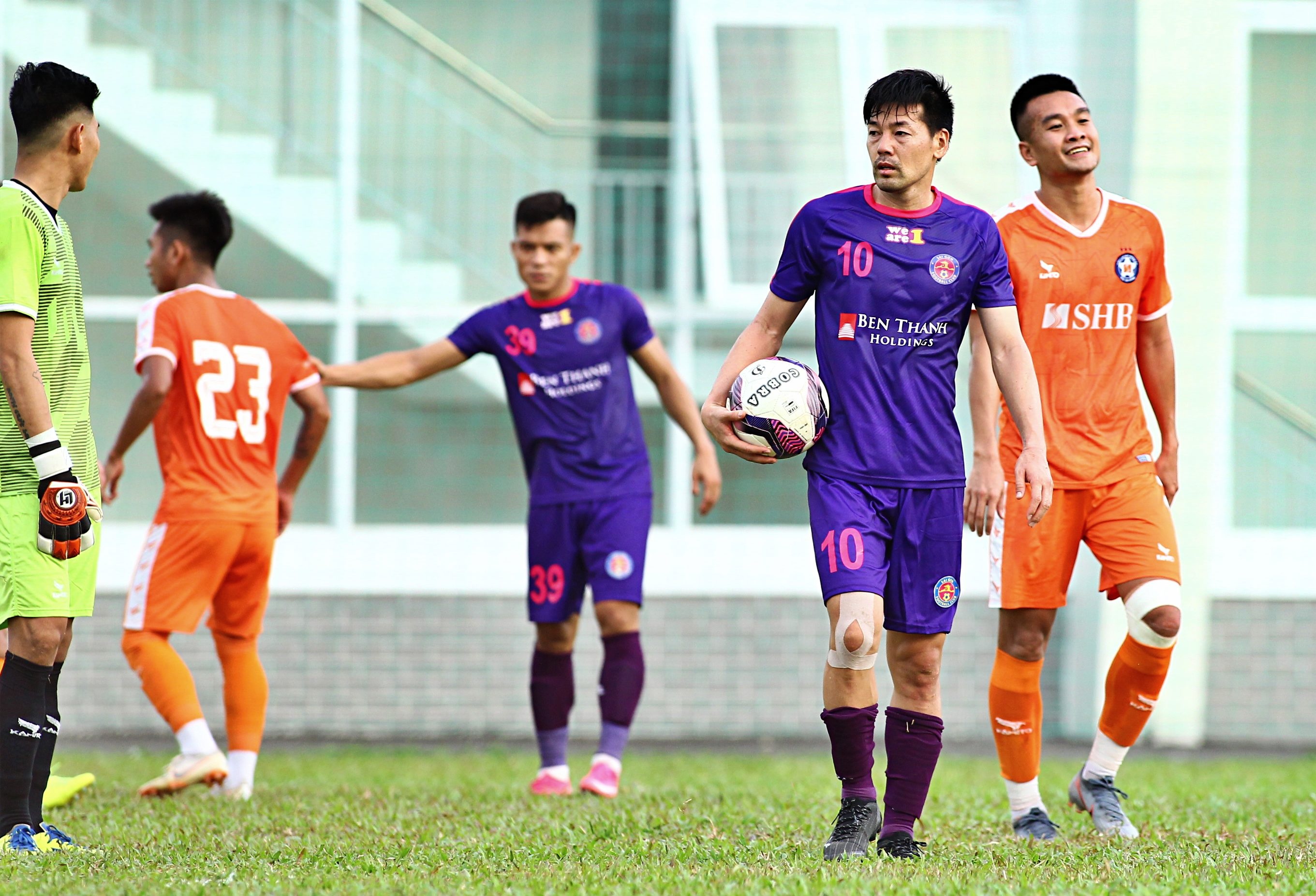 daisuke matsui ghi ban cho sai gon anh 5