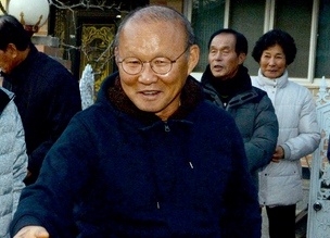 HLV Park Hang-seo co the don Tet o Viet Nam hinh anh