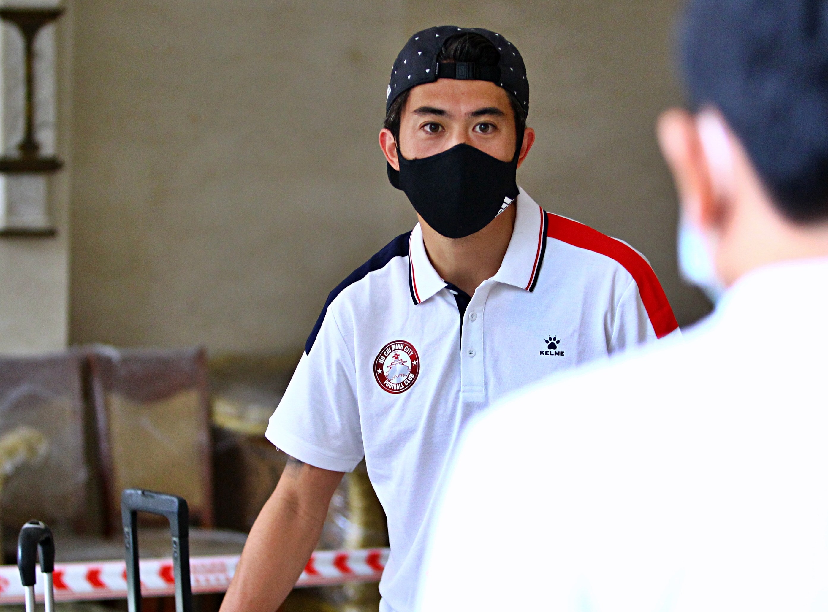 lee nguyen het cach ly anh 1