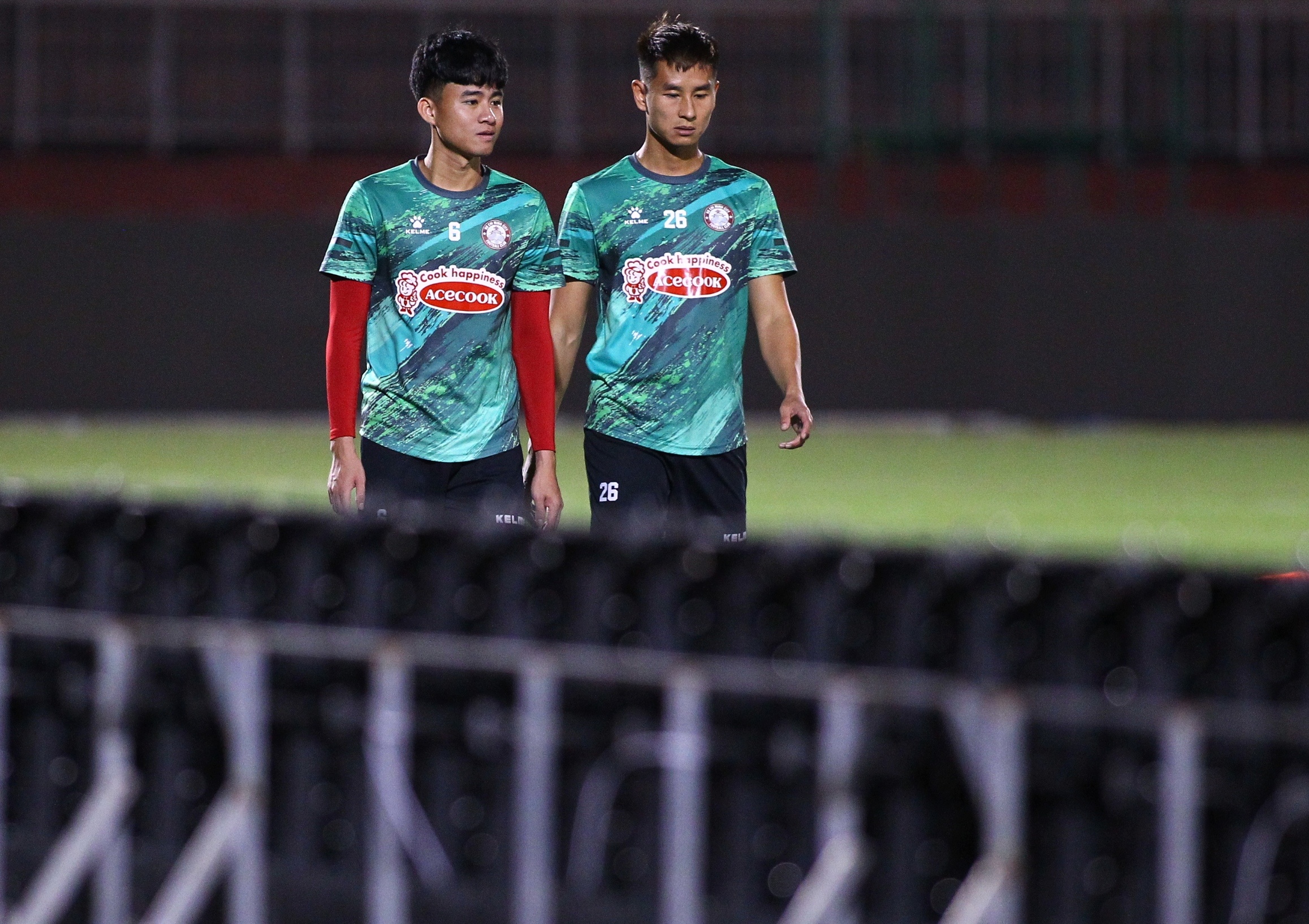 lee nguyen ra mat clb tphcm anh 8