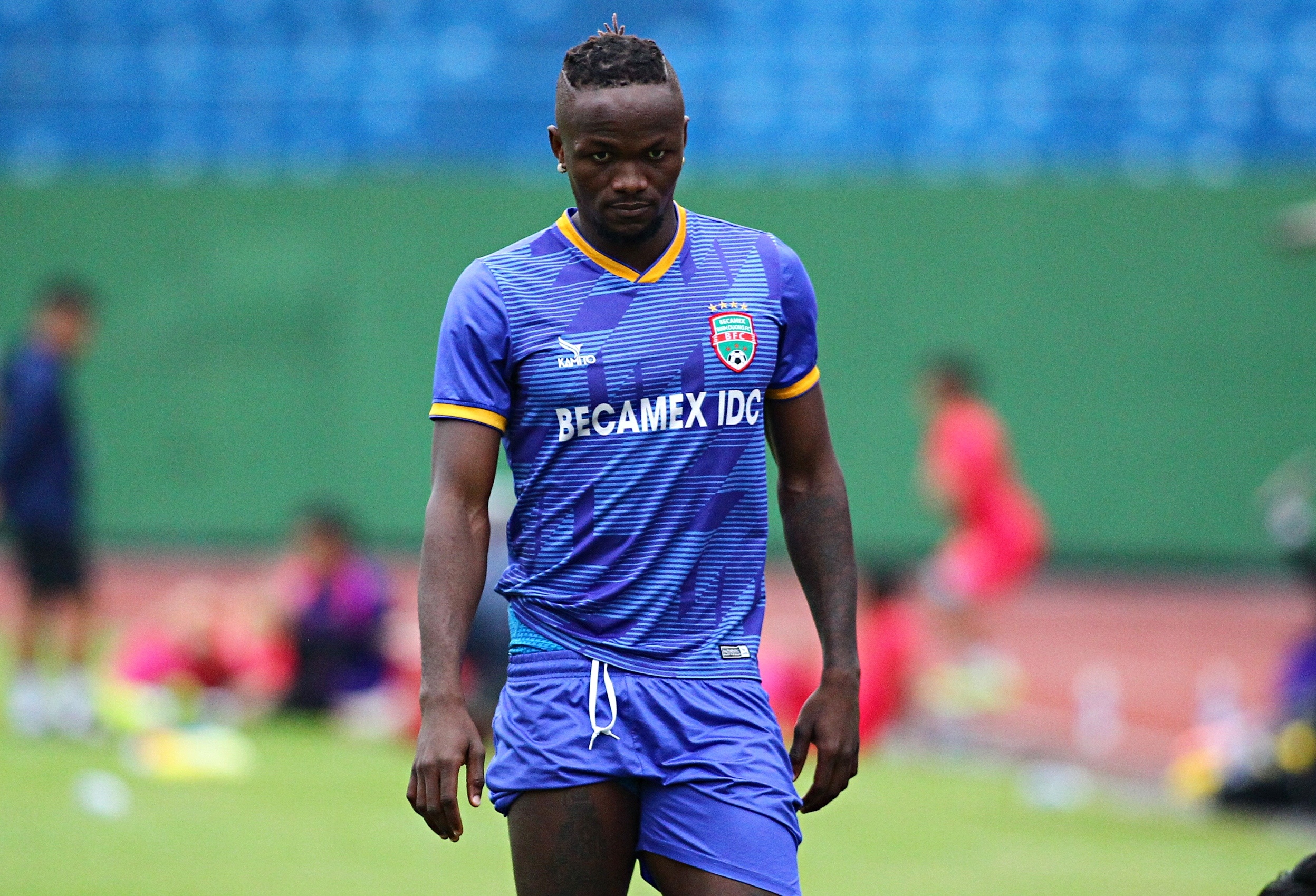 clb sai gon ngoai binh mansaray anh 3