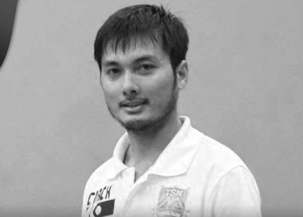 Hoan canh cuu tuyen thu futsal vua mat o tuoi 37 hinh anh