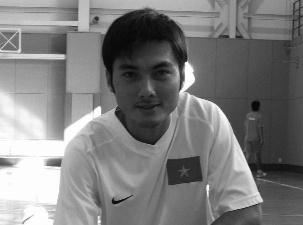 Cuu tuyen thu futsal Viet Nam ra di o tuoi 37 hinh anh