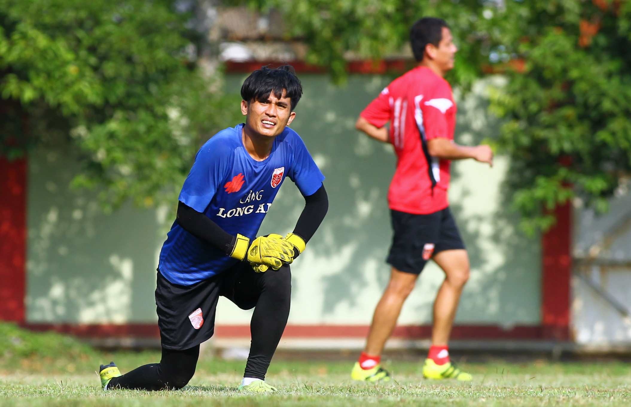 anh duc ra mat clb long an anh 8