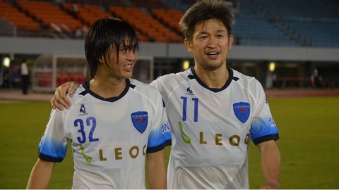 cao van trien sang nhat ban anh 2