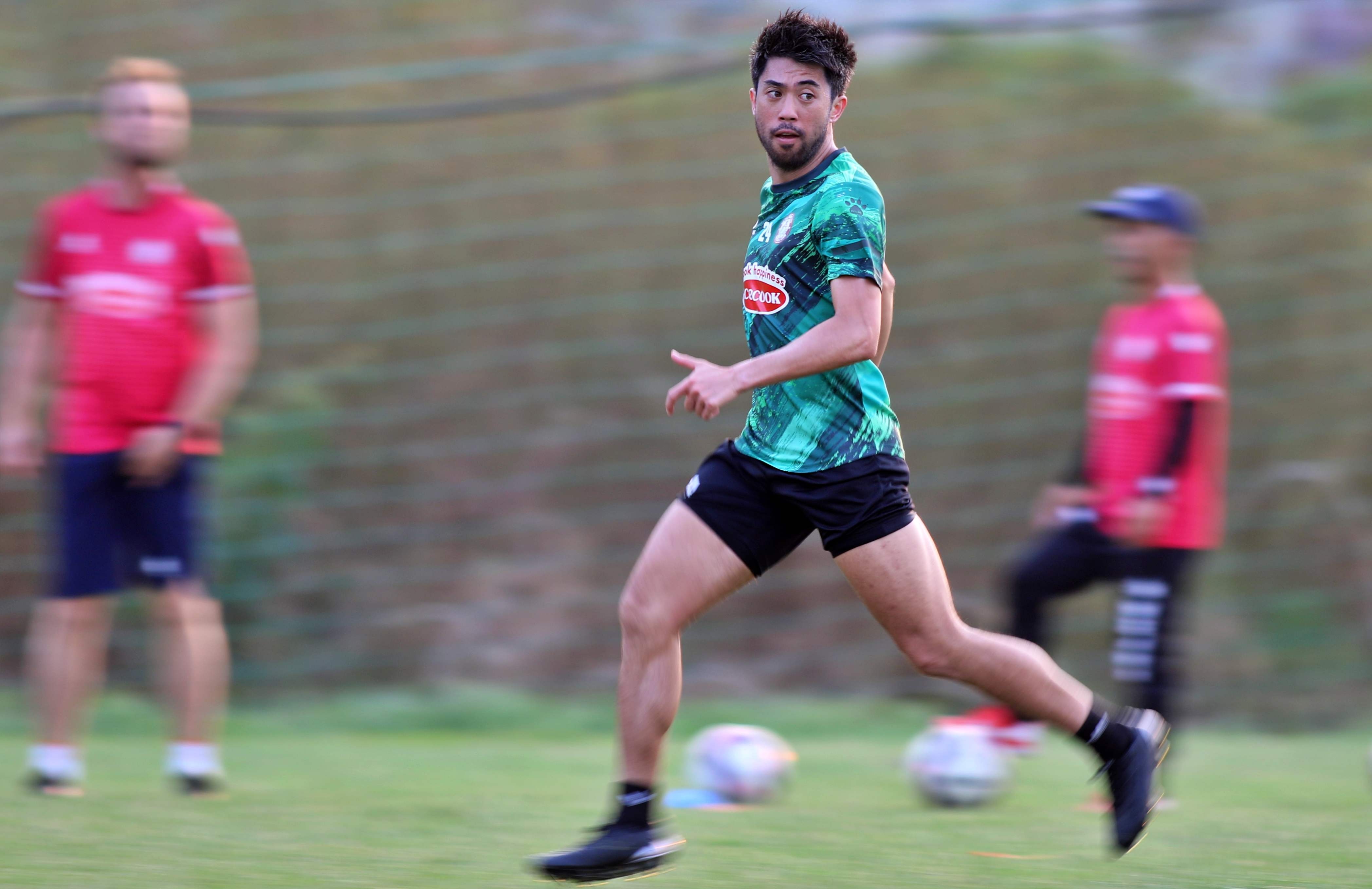 phan thanh hau bi gach ten anh 7