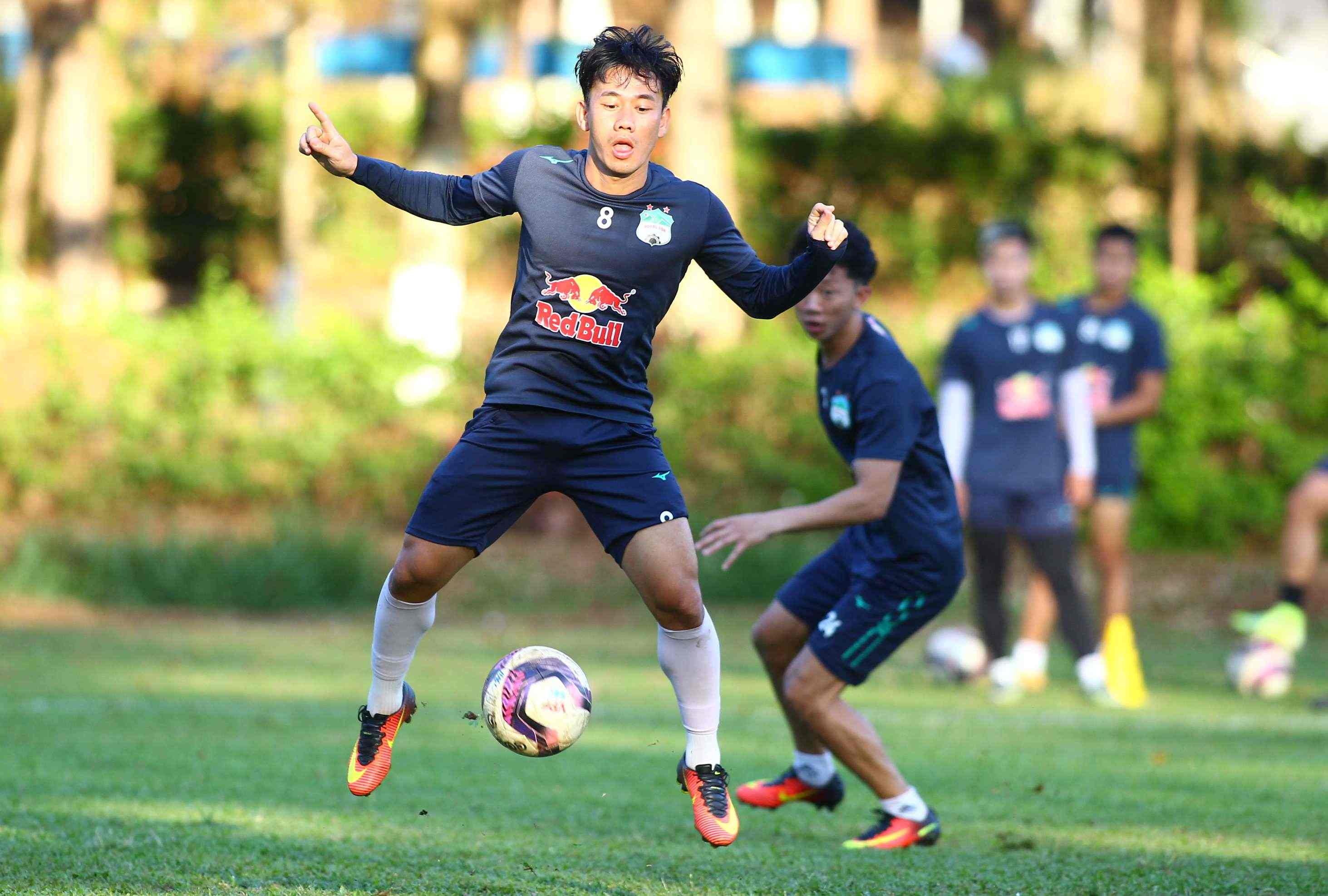 cong phuong tap ghi ban bang dau anh 3