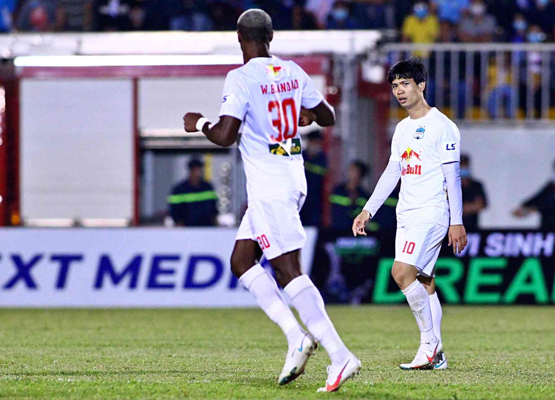 cong phuong quat van thanh anh 9