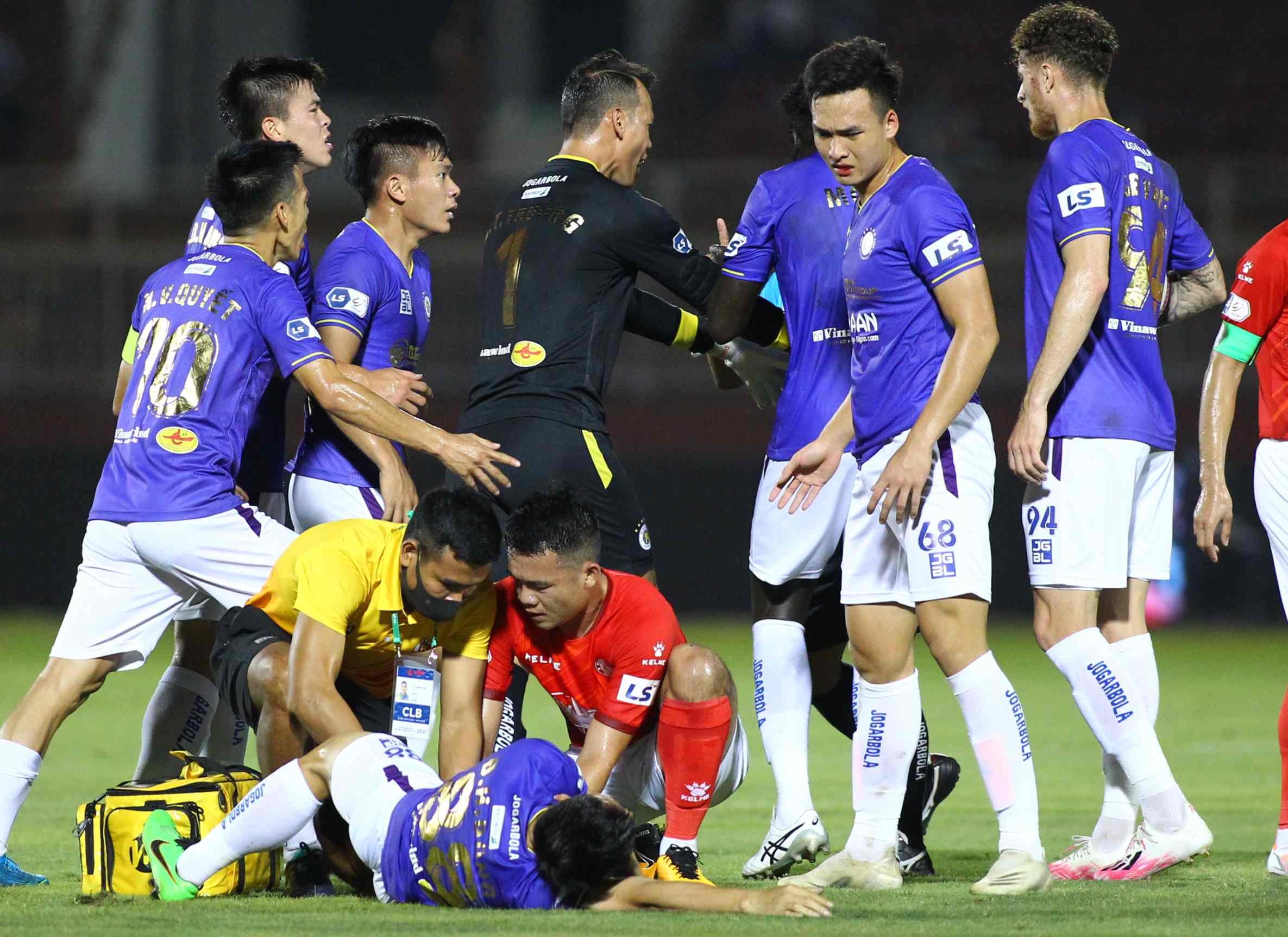 hoang thinh lam gay chan hung dung anh 1