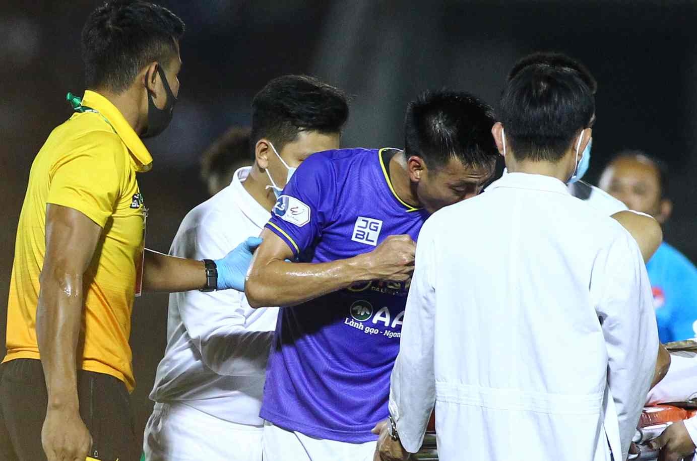 hoang thinh khien hung dung gay chan anh 5