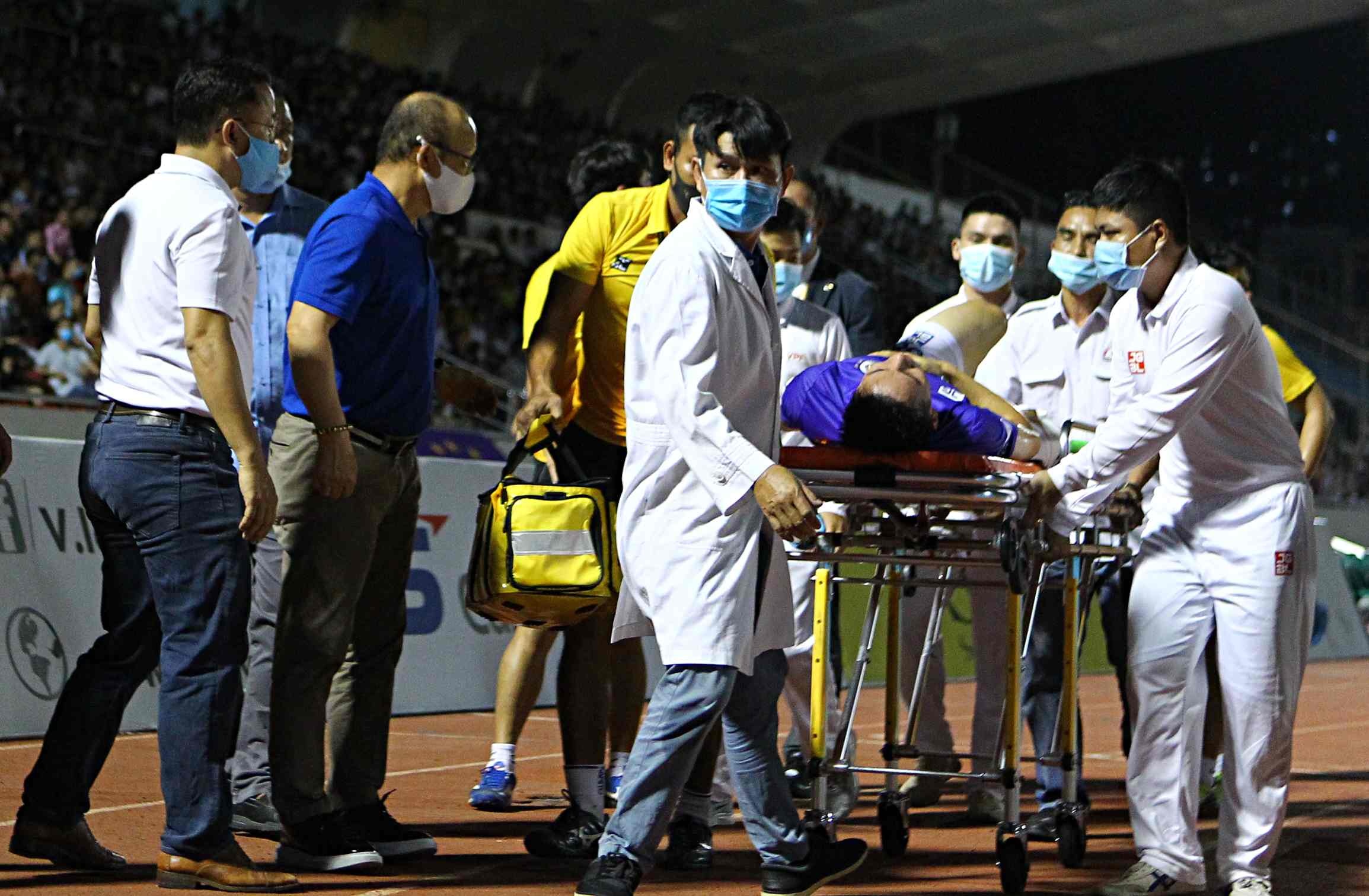 hoang thinh khien hung dung gay chan anh 8