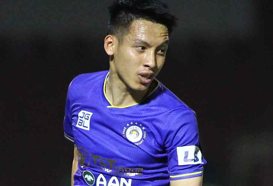 Tin gia quanh ca chan thuong cua Hung Dung hinh anh