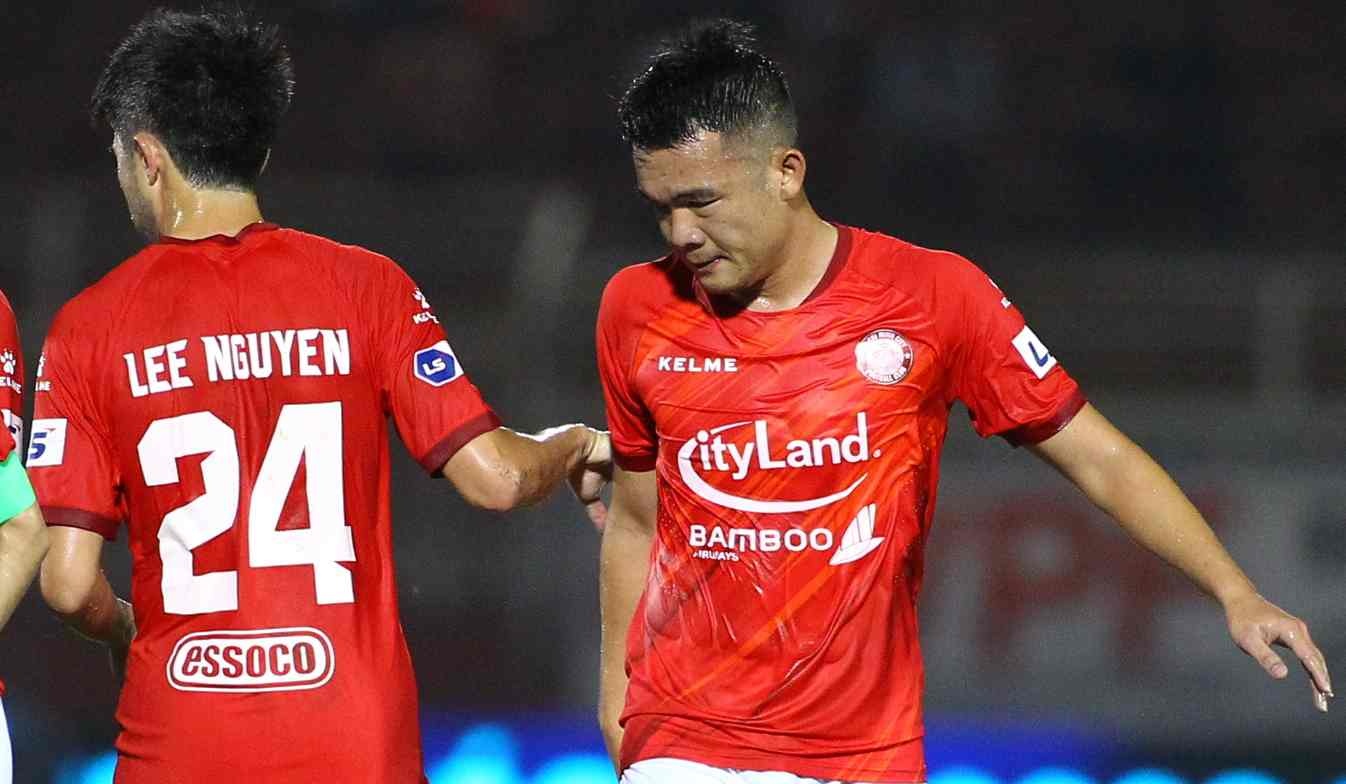 Lee Nguyen dong vien Ngo Hoang Thinh hinh anh