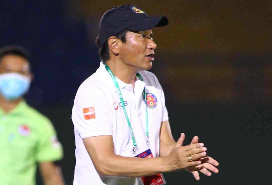 HLV CLB Sai Gon: 'Toi can them thoi gian' hinh anh