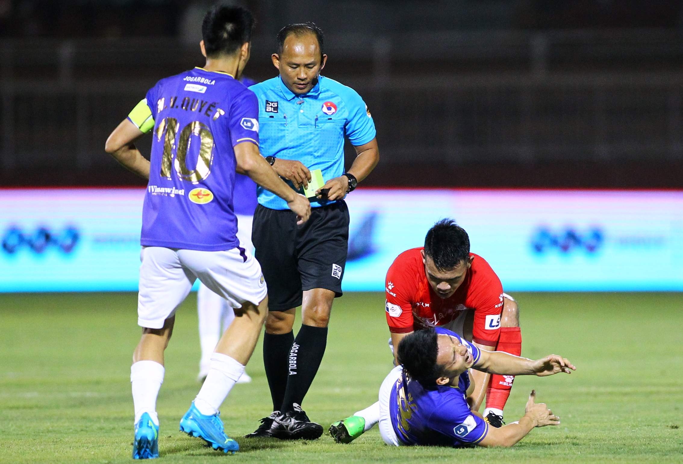 hung dung gay chan anh 2