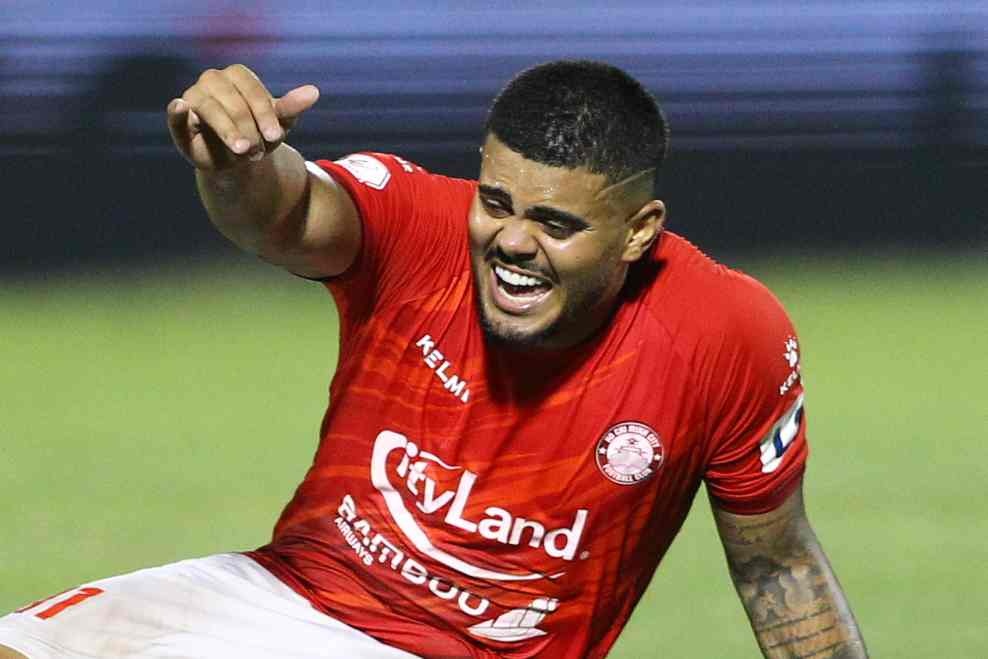 Ngoai binh Brazil keu gao vi bi chuot rut trong tran thua 1-3 hinh anh