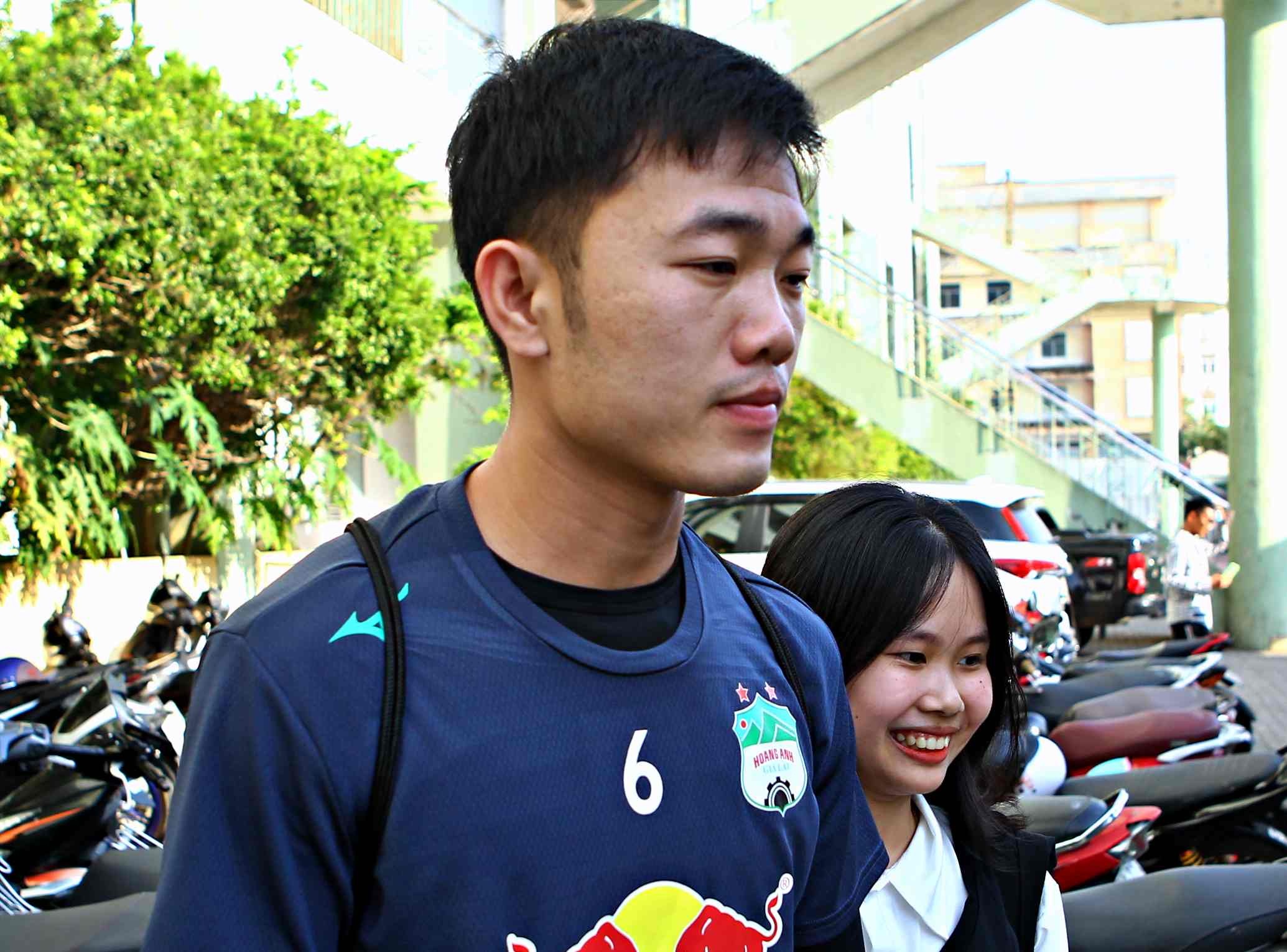 Xuan Truong o lai co vu HAGL truoc dam hoi hinh anh