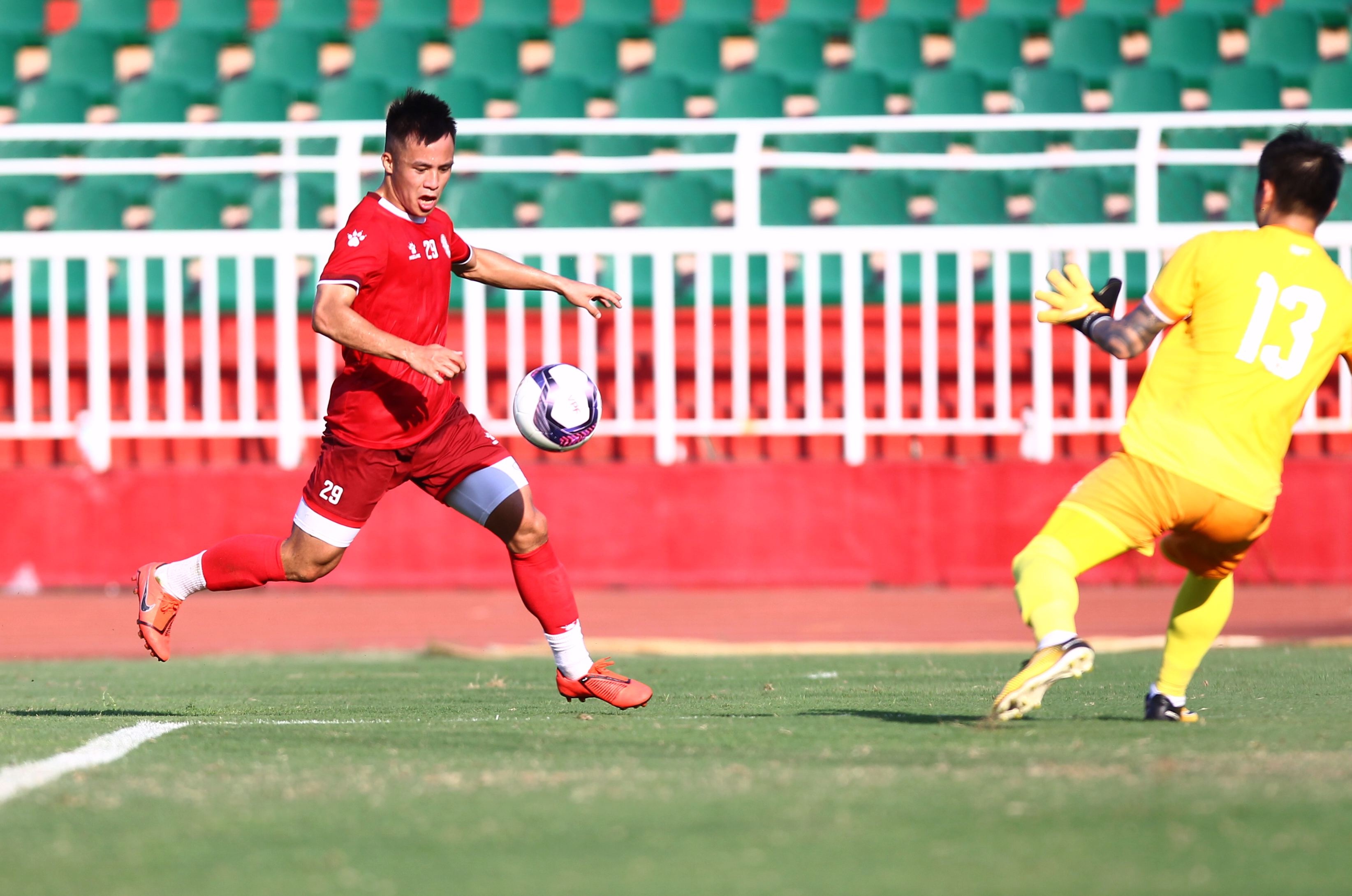 ngoai binh v.league 2021 anh 7