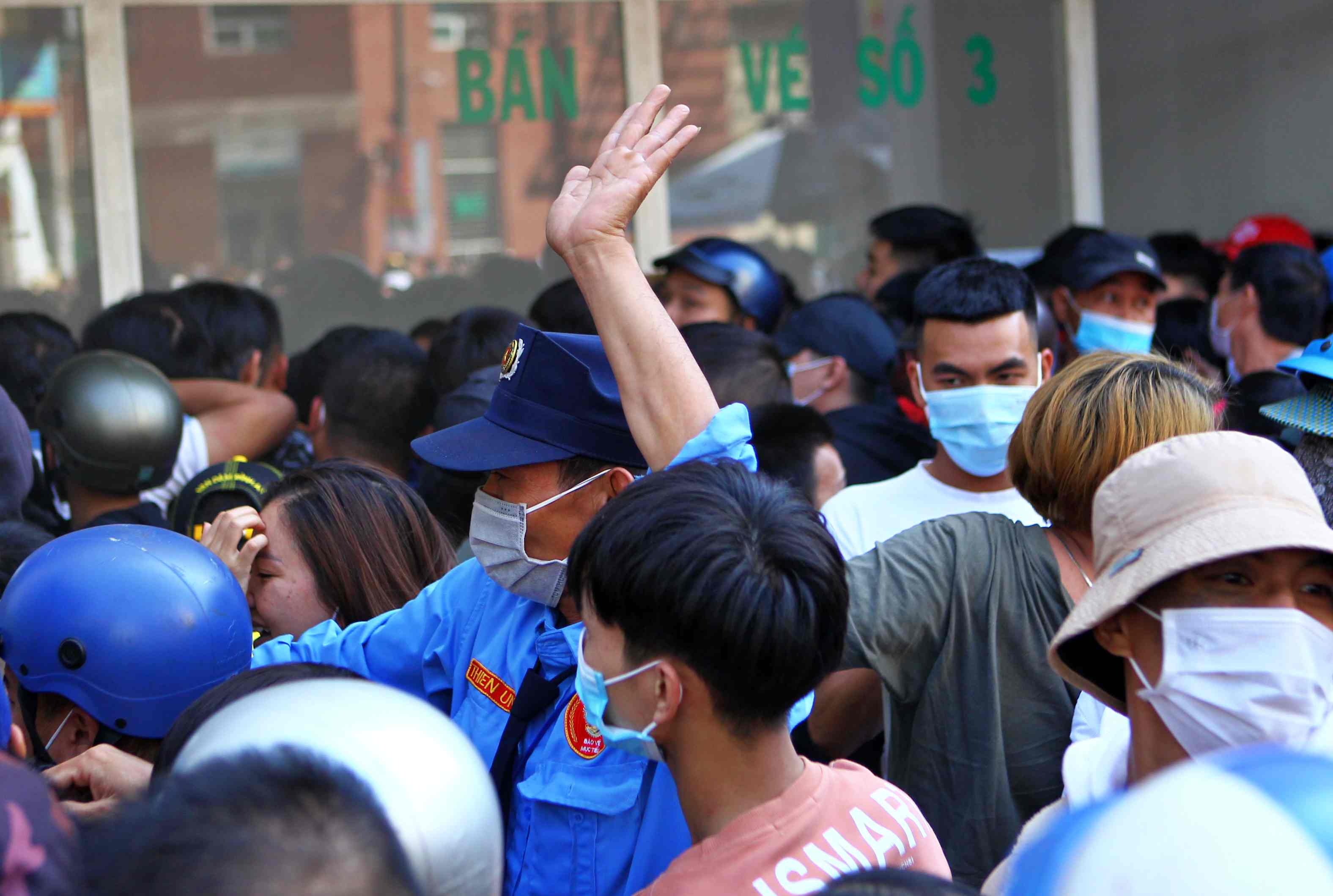 ve xem hagl ha noi anh 8