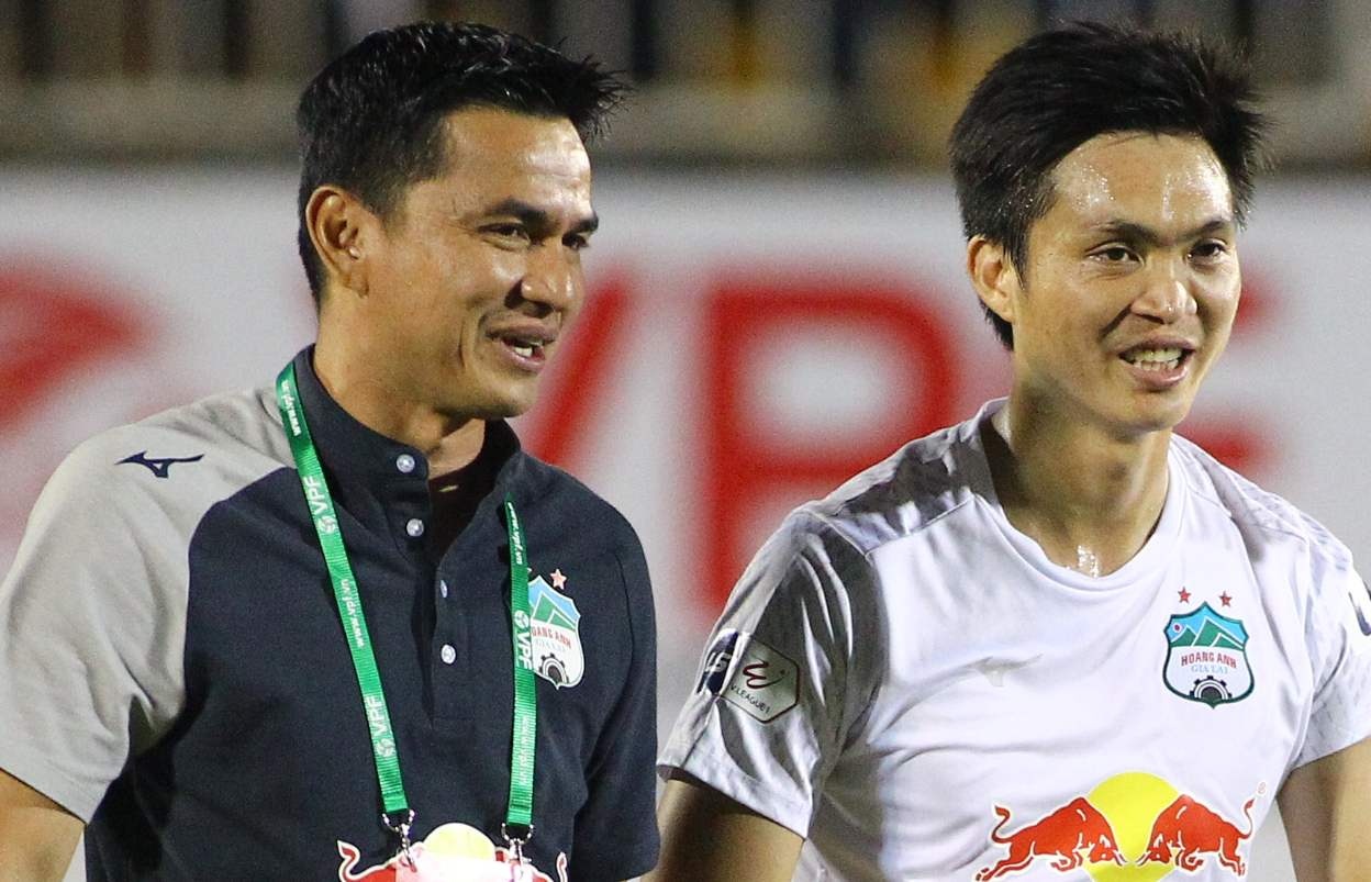 'Ai cung muon danh bai HAGL' hinh anh